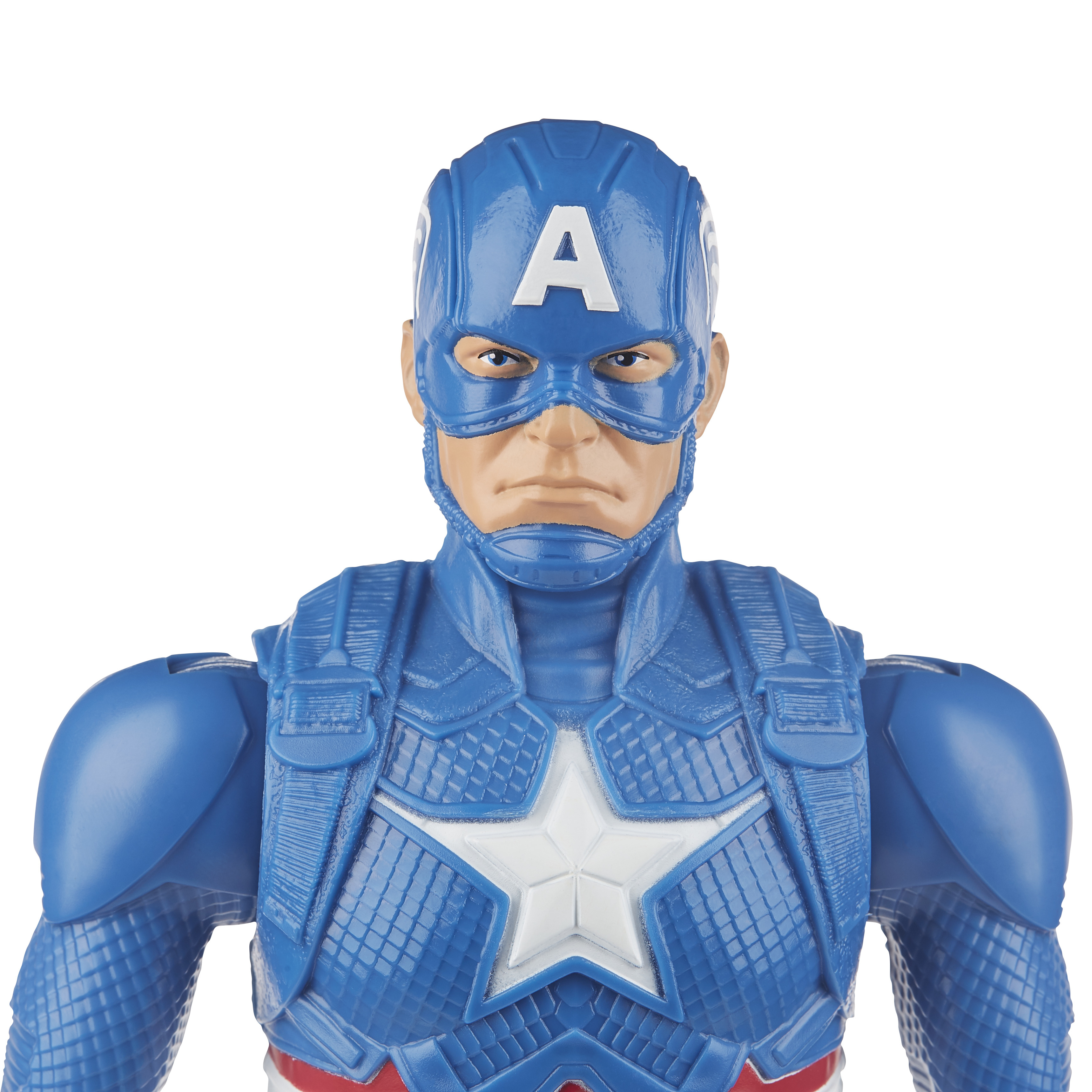 Figura di Capitan America. Abito blu con stella bianca, guarda la fotocamera. Sfondo bianco.