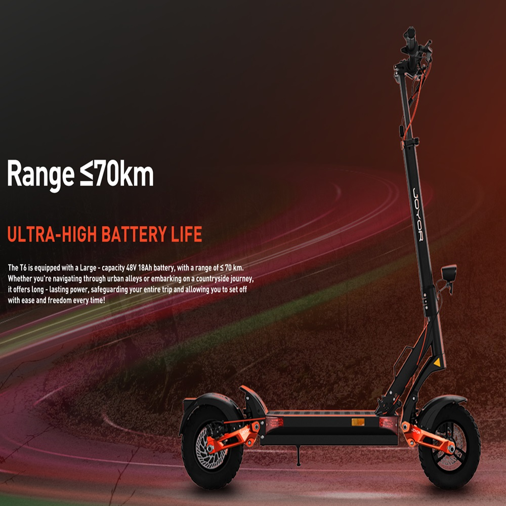 Scooter elettrico nero e arancione su sfondo sfumato, con 'Autonomia ≤70km' e 'Ultra-High Battery Life'.