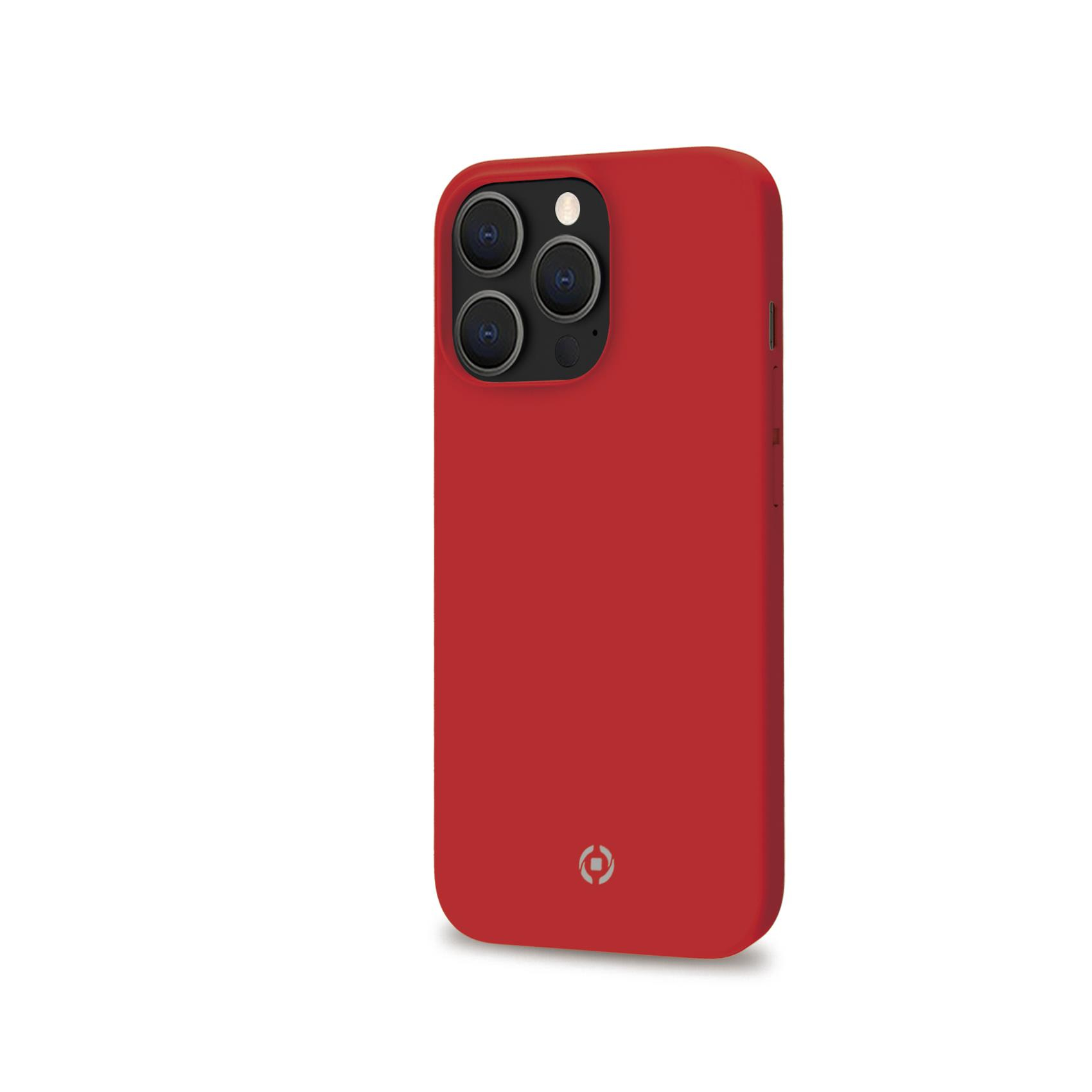 Una custodia per iPhone rosso brillante. La custodia copre la parte posteriore del telefono, con ritagli per la fotocamera. Il logo è in basso.