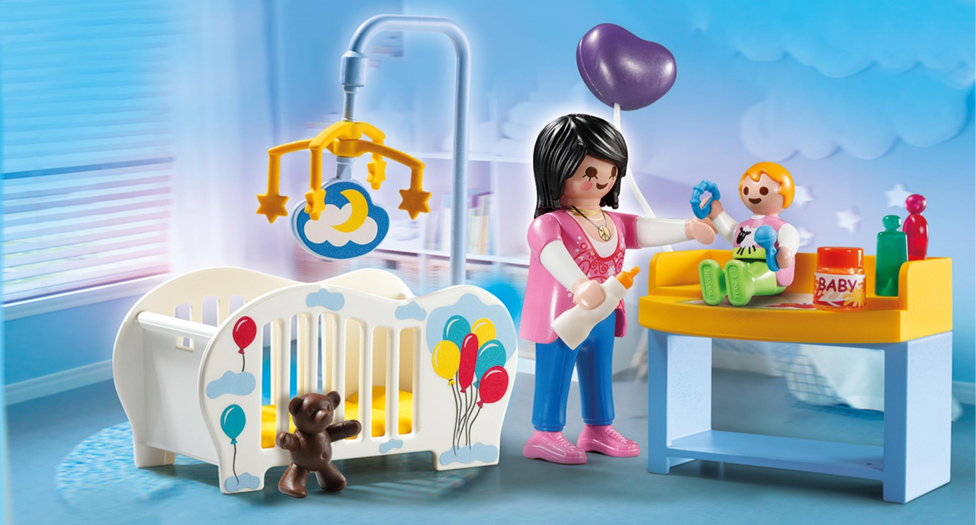 Playmobil Babyset: Kinderbett, Wickeltisch, Baby mit Mama und Spielzeug. Blau und weiß.