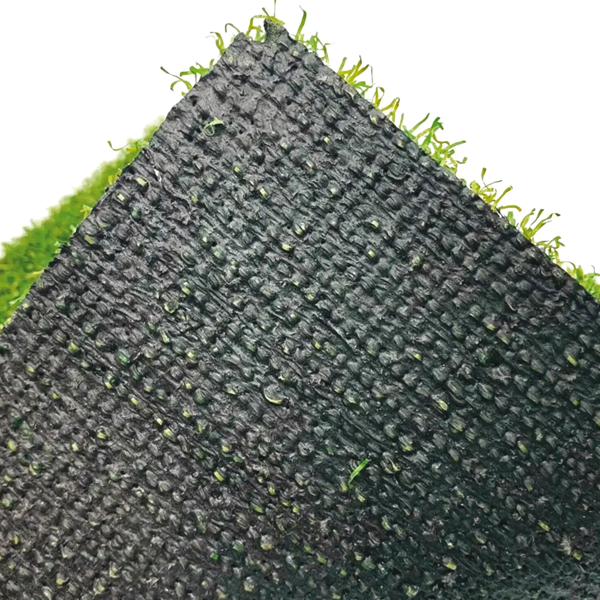 Gros plan sur du gazon artificiel. L'herbe est verte et le dos noir. Montre le dessous.