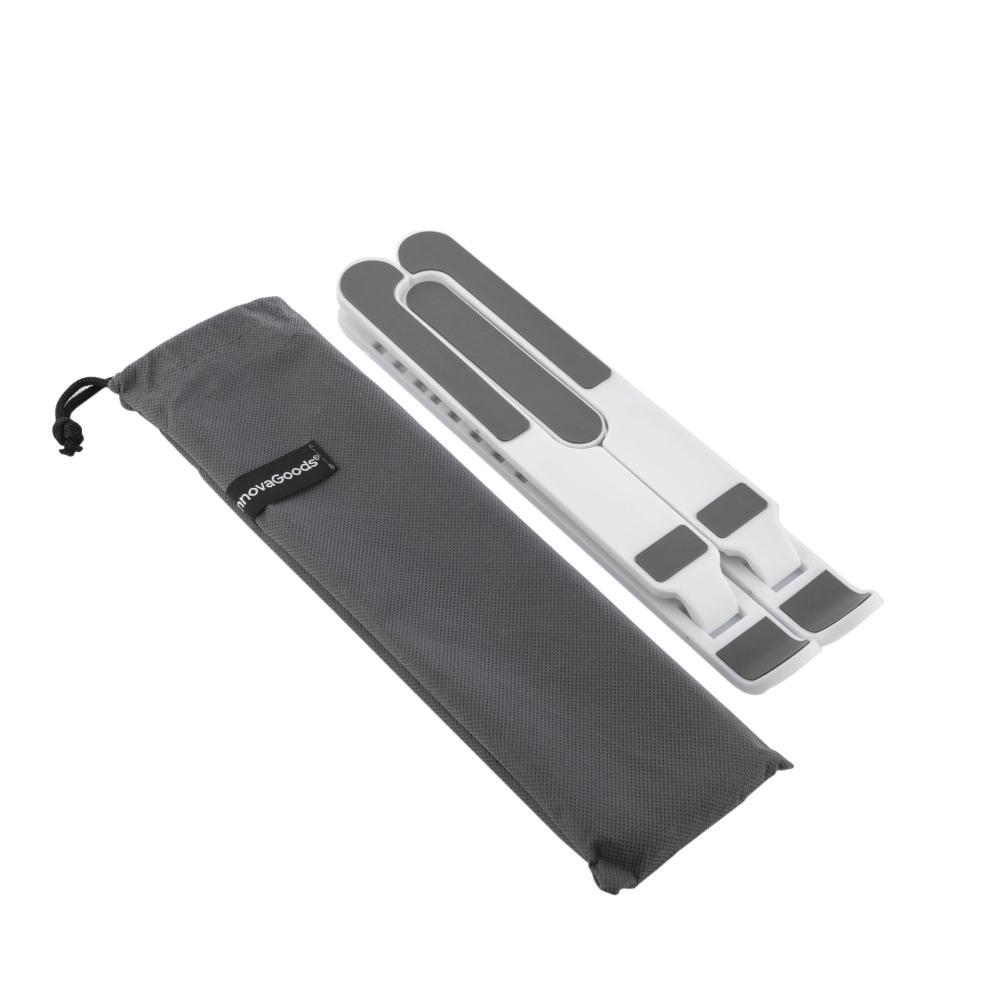 Supporto per laptop bianco e grigio con una borsa grigia. Il supporto è ripiegato accanto alla borsa.