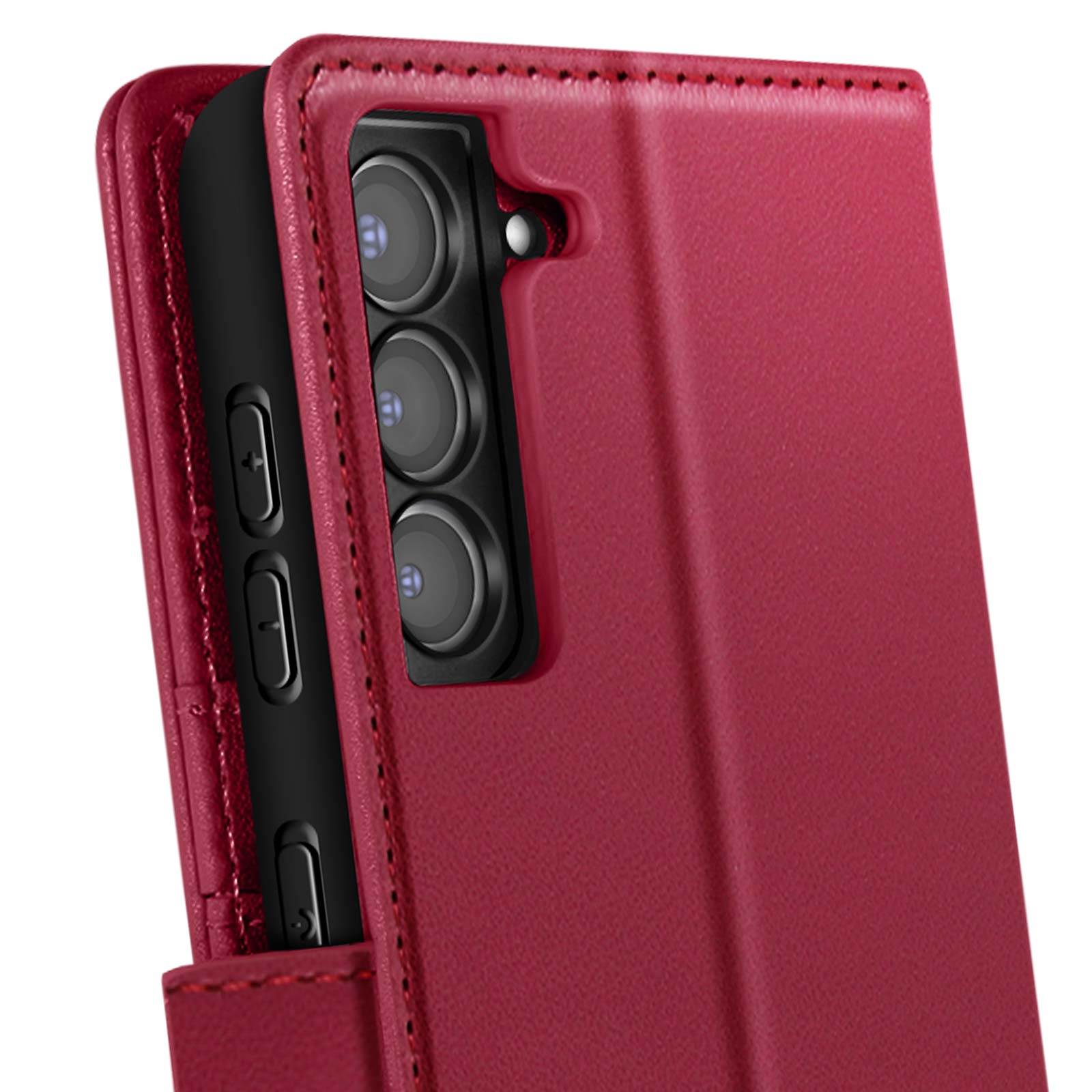 Custodia per telefono rossa aperta con telefono nero all'interno. Tre lenti della fotocamera sono visibili. La custodia ha cuciture.