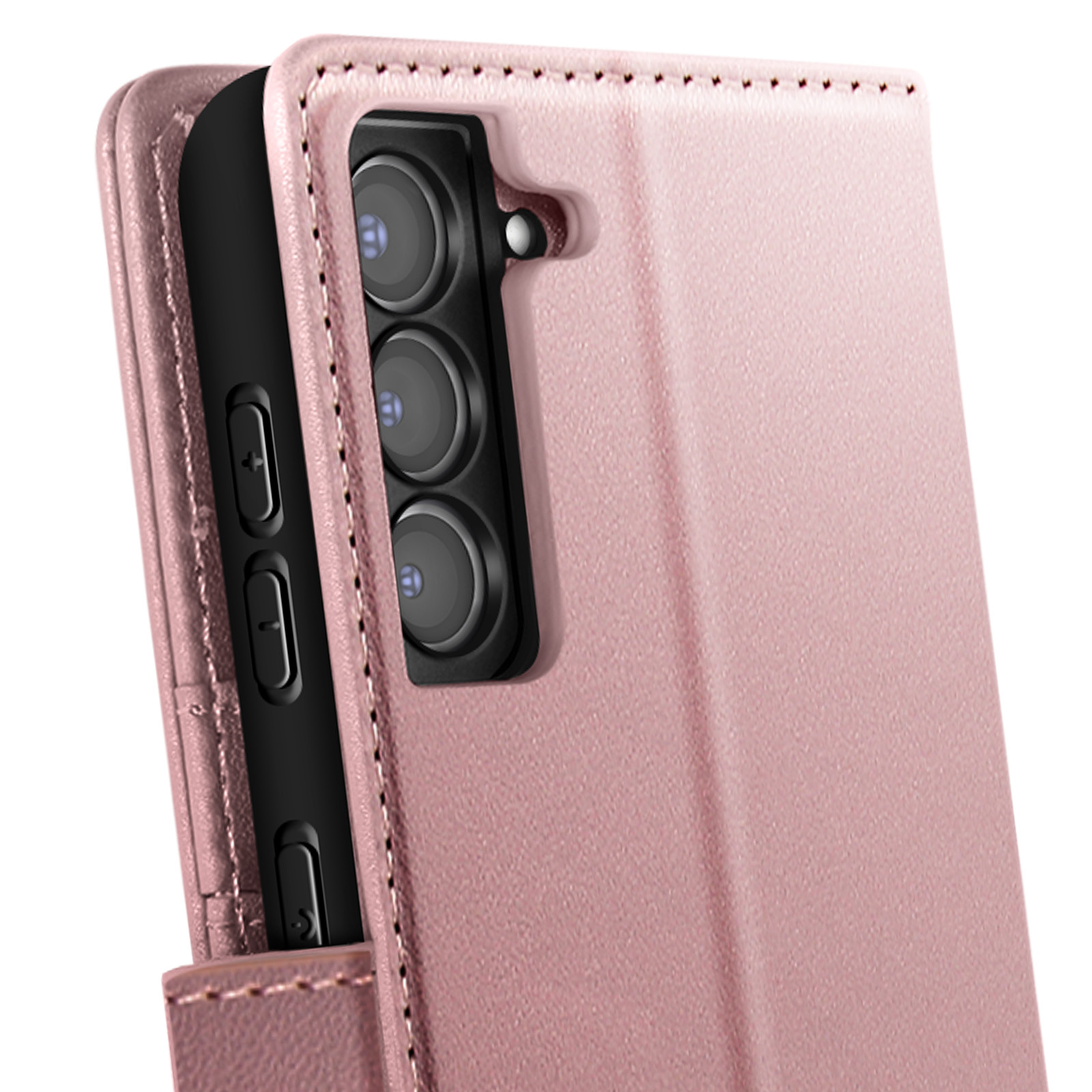 Nahaufnahme einer rosa Leder-Handyhülle mit dem Telefon darin. Drei Kameralinsen sind sichtbar.