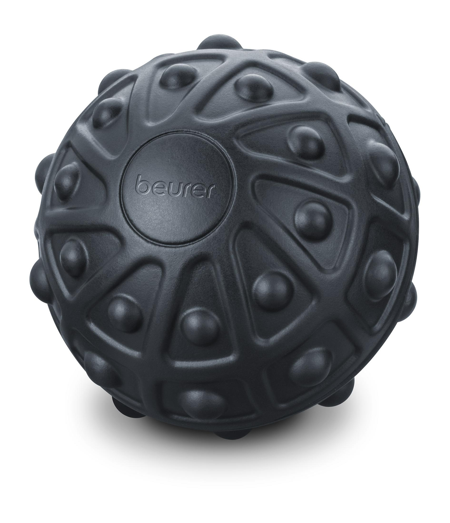 Pelota de masaje negra con superficie texturizada y la marca 'beurer'.