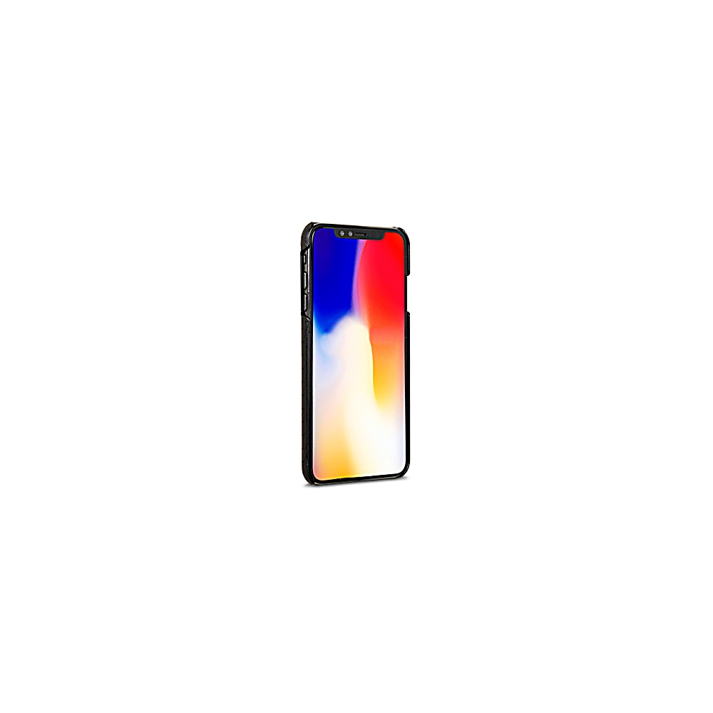 Un telefono in una custodia nera. Lo schermo mostra un'immagine colorata. Sfondo bianco.