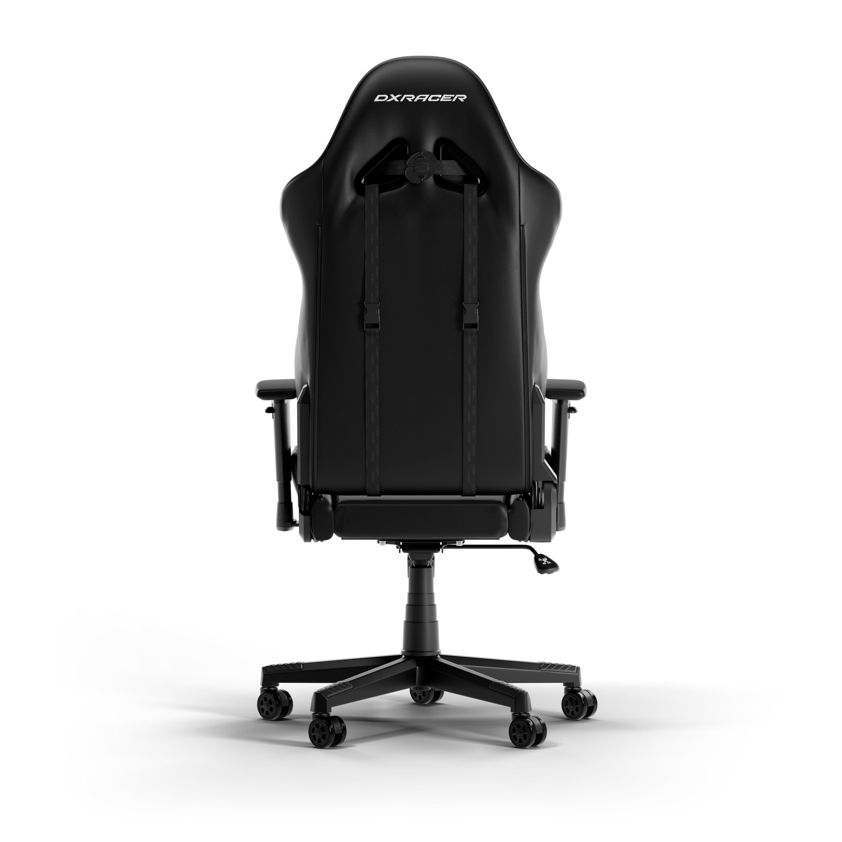 Rückansicht des Gaming-Stuhls. Der Stuhl ist schwarz. Weißer Hintergrund.