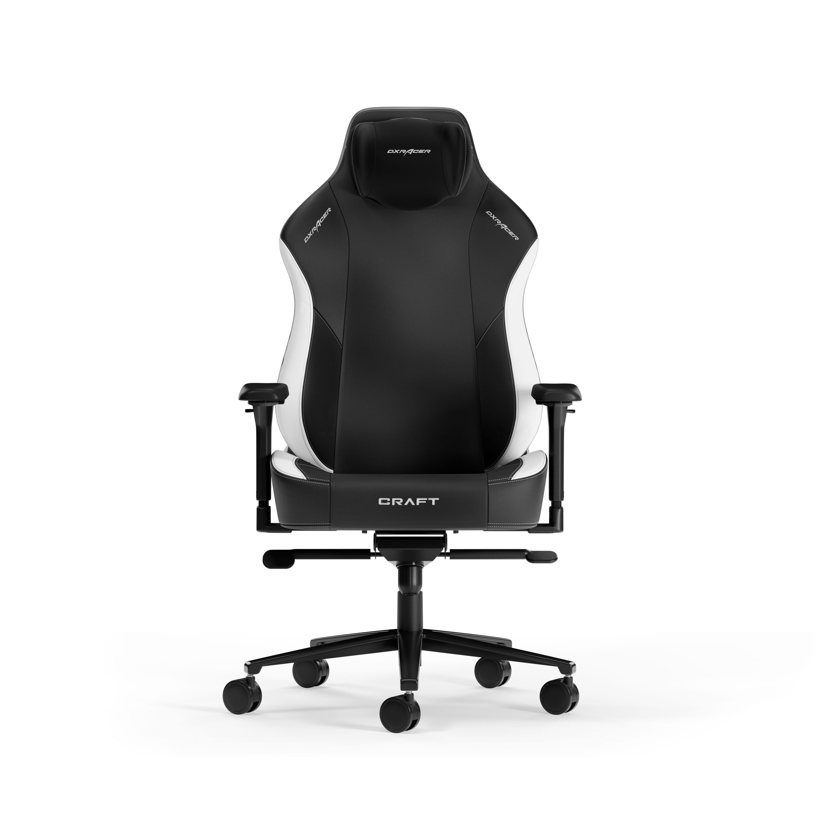 Gaming-Stuhl, schwarz und weiß. Der Stuhl hat eine Kopfstütze und den Markennamen „DXRacer“.