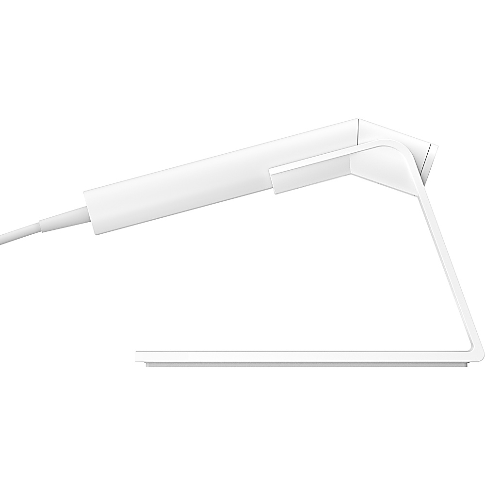 Supporto di ricarica bianco angolato su sfondo bianco.