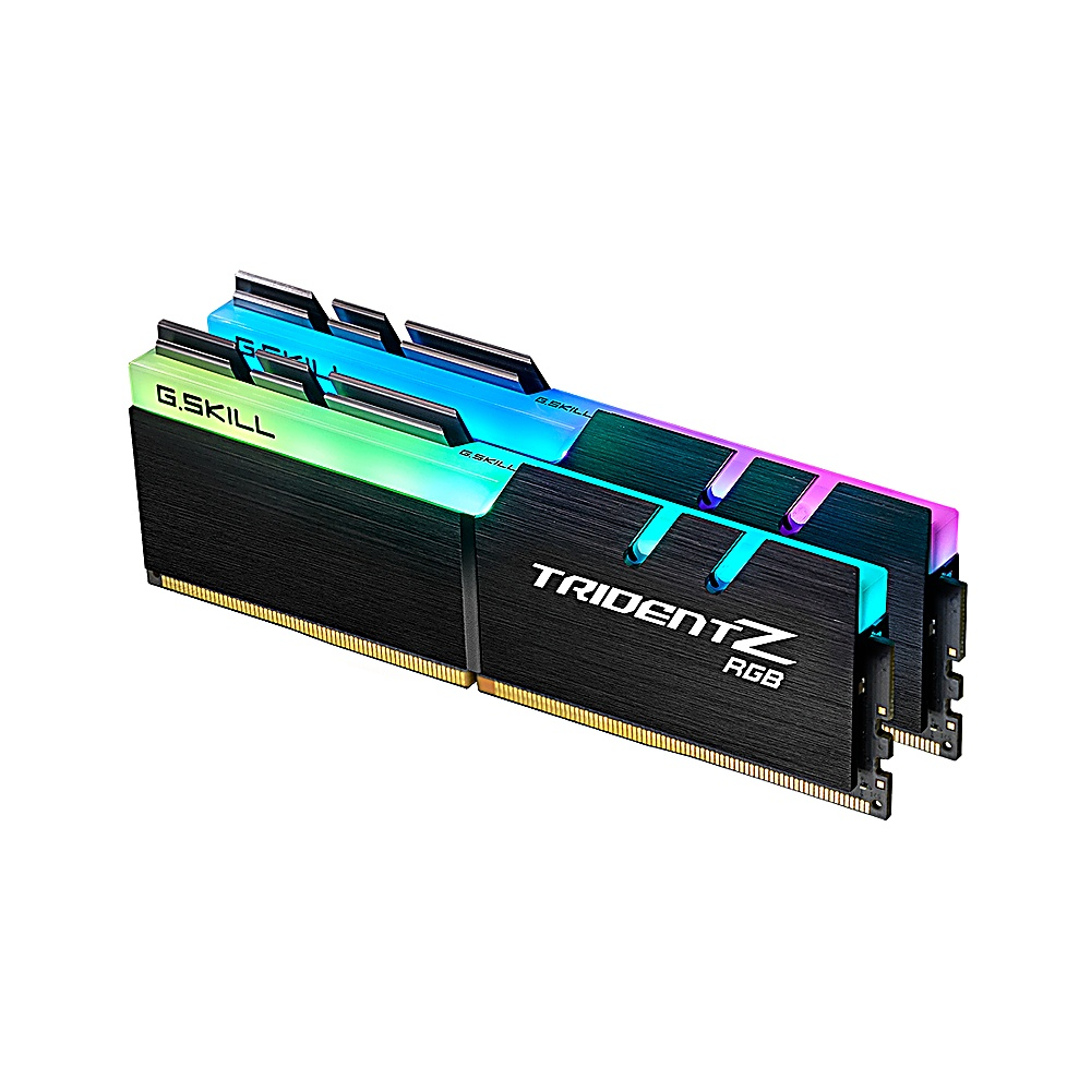 Trzy moduły RAM z podświetleniem RGB, czarnymi radiatorami i markami G.Skill i Trident Z.