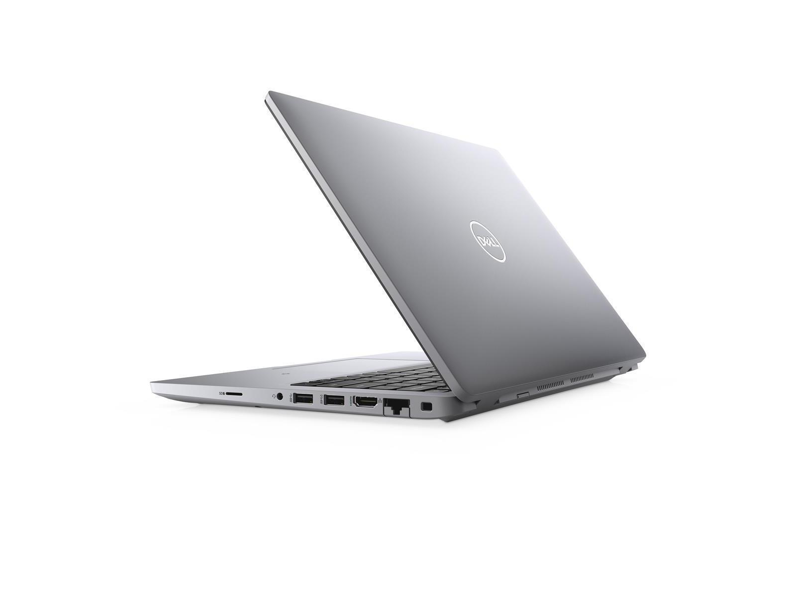 Silberner Dell Laptop, teilweise geöffnet, auf weißem Hintergrund. Dell-Logo auf dem Deckel sichtbar.