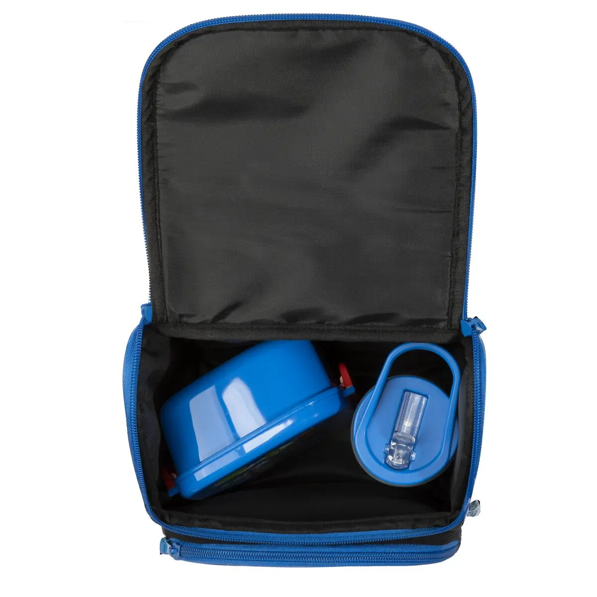 Blauwe lunchtas, open, met een blauwe voedselcontainer en een blauwe waterfles erin. Zwart interieur.
