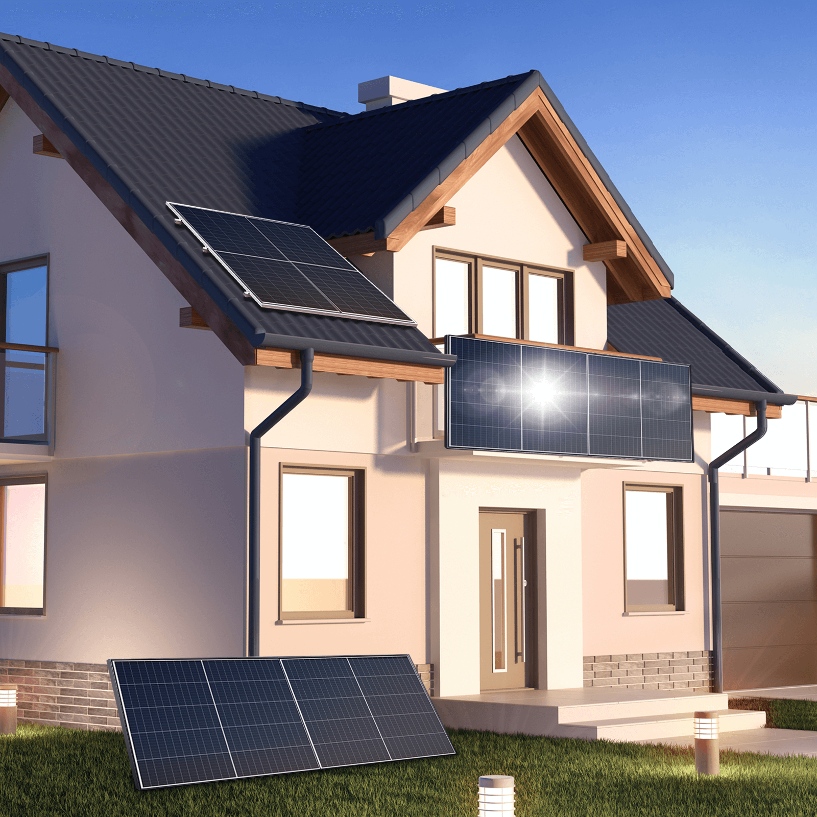 Haus mit Solarpanelen auf Dach und Balkon. Grünes Gras, blauer Himmel im Hintergrund.