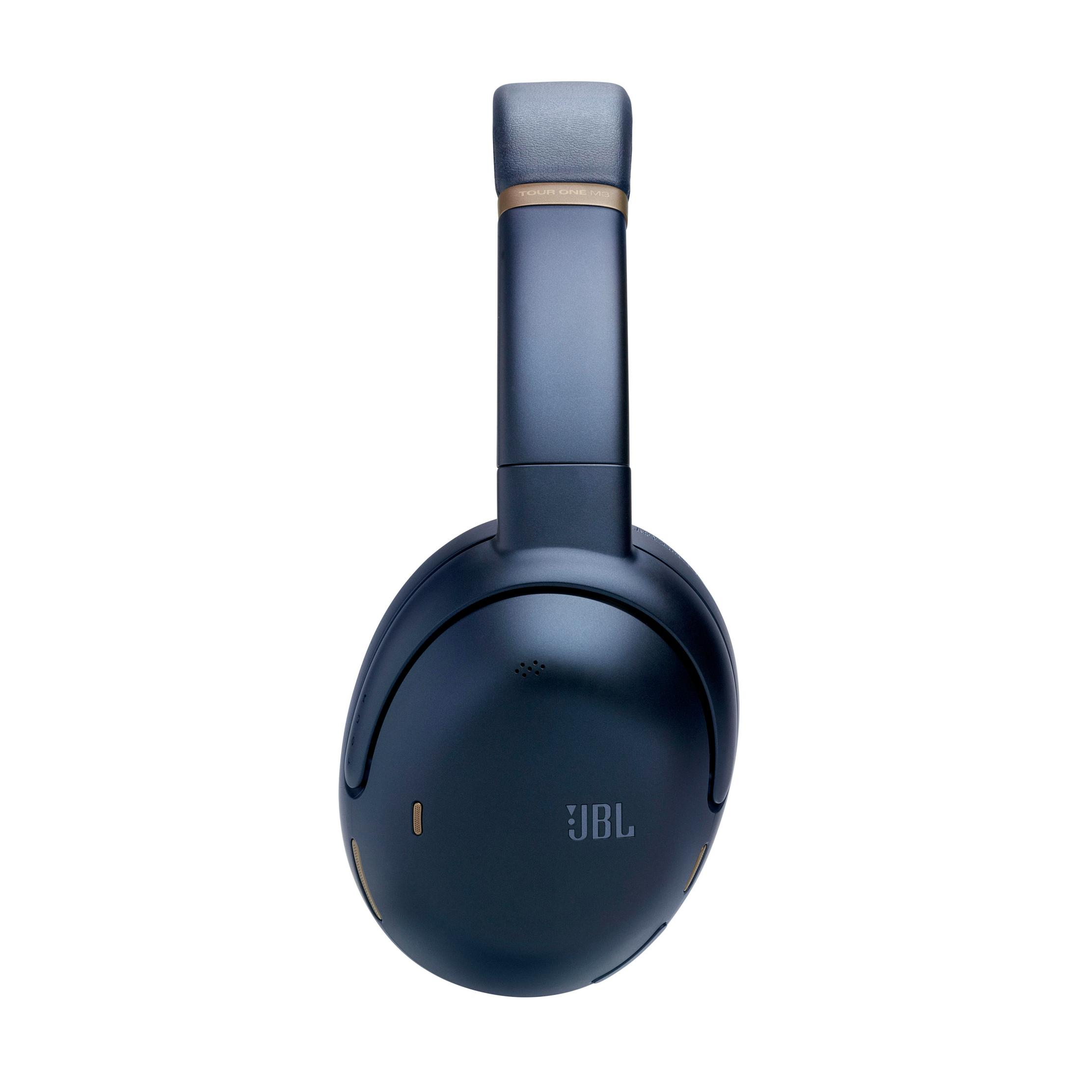 Cuffie JBL blu scuro su sfondo bianco. Vista frontale. Logo JBL visibile.
