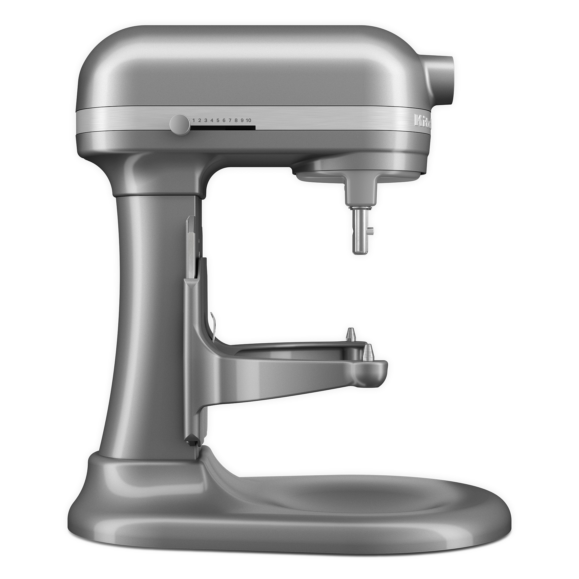 Ein silberner KitchenAid-Küchenmixer auf weißem Hintergrund. Der Mixer hat eine Metallschüssel.