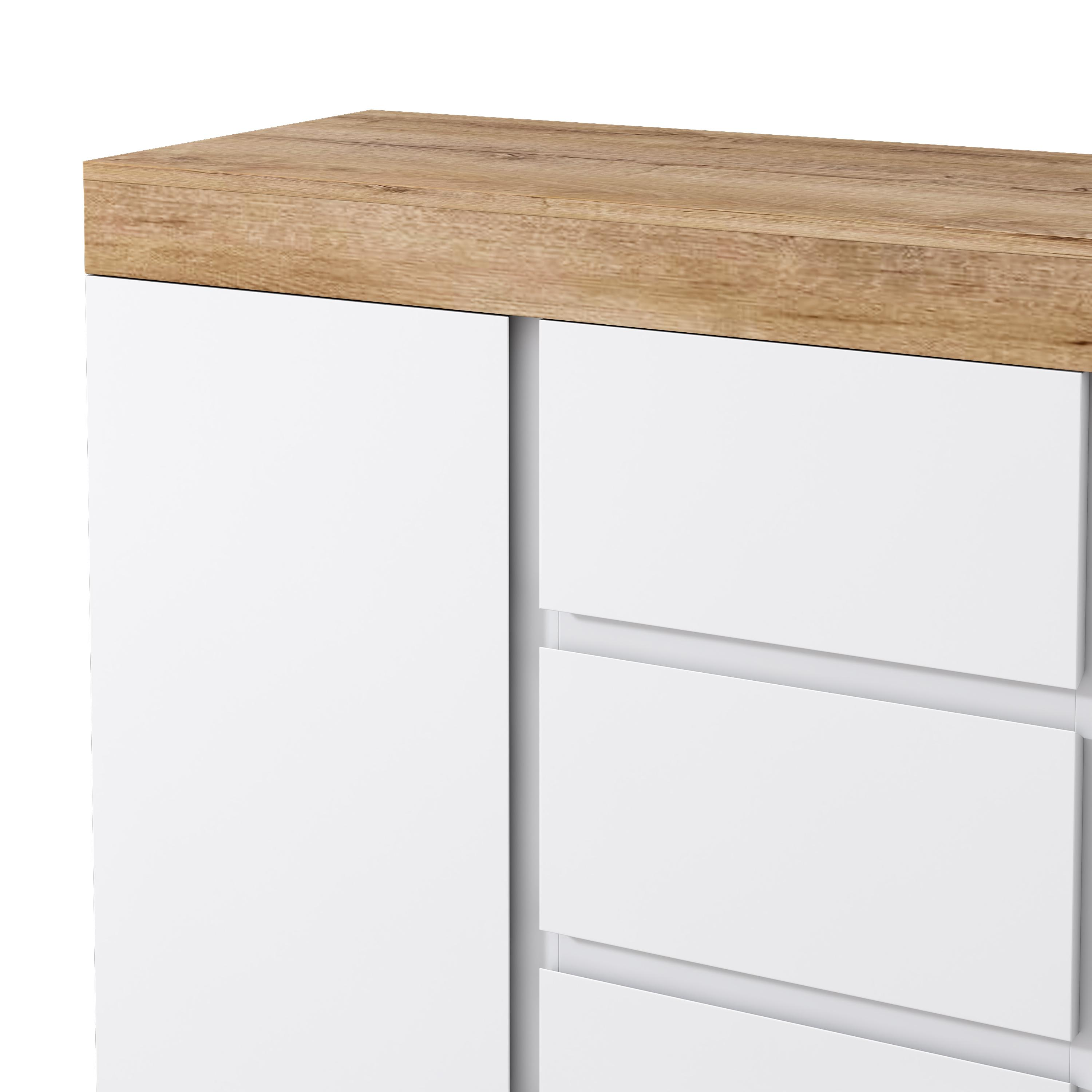 Nahaufnahme eines weißen Schranks mit Holzplatte. Drei Schubladen sichtbar, Türen geschlossen.