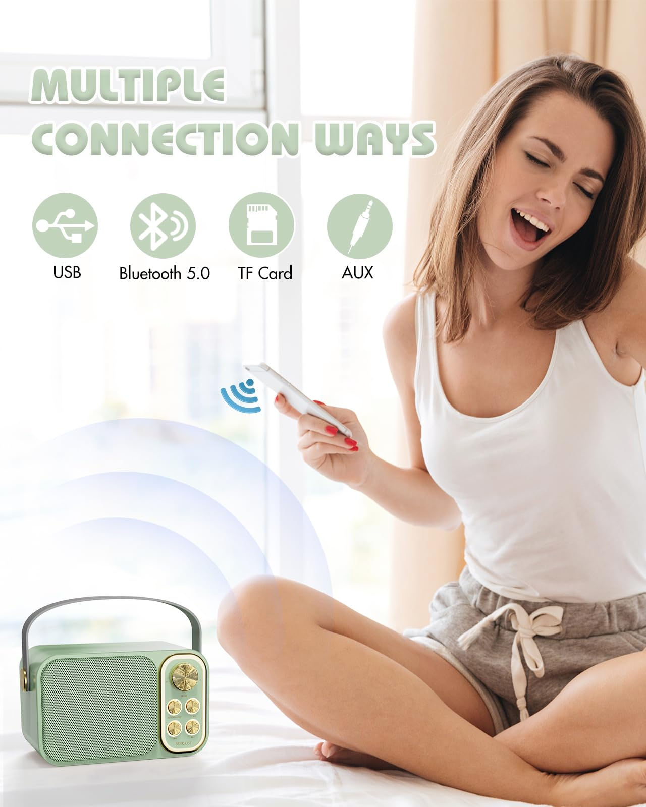Frau hält ein Telefon in der Nähe eines Radios im Retro-Stil. Symbole zeigen Verbindungstypen: USB, Bluetooth, TF-Karte, AUX.