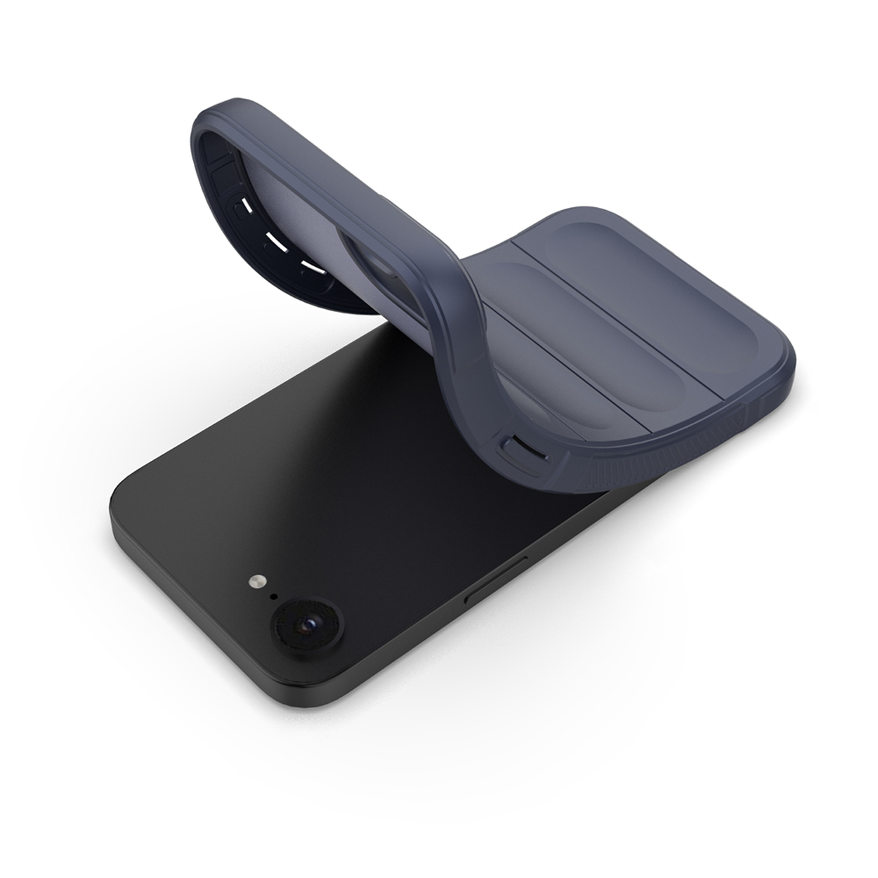 Zwarte telefoon met een blauwe hoes die wordt opgetild. Witte achtergrond.