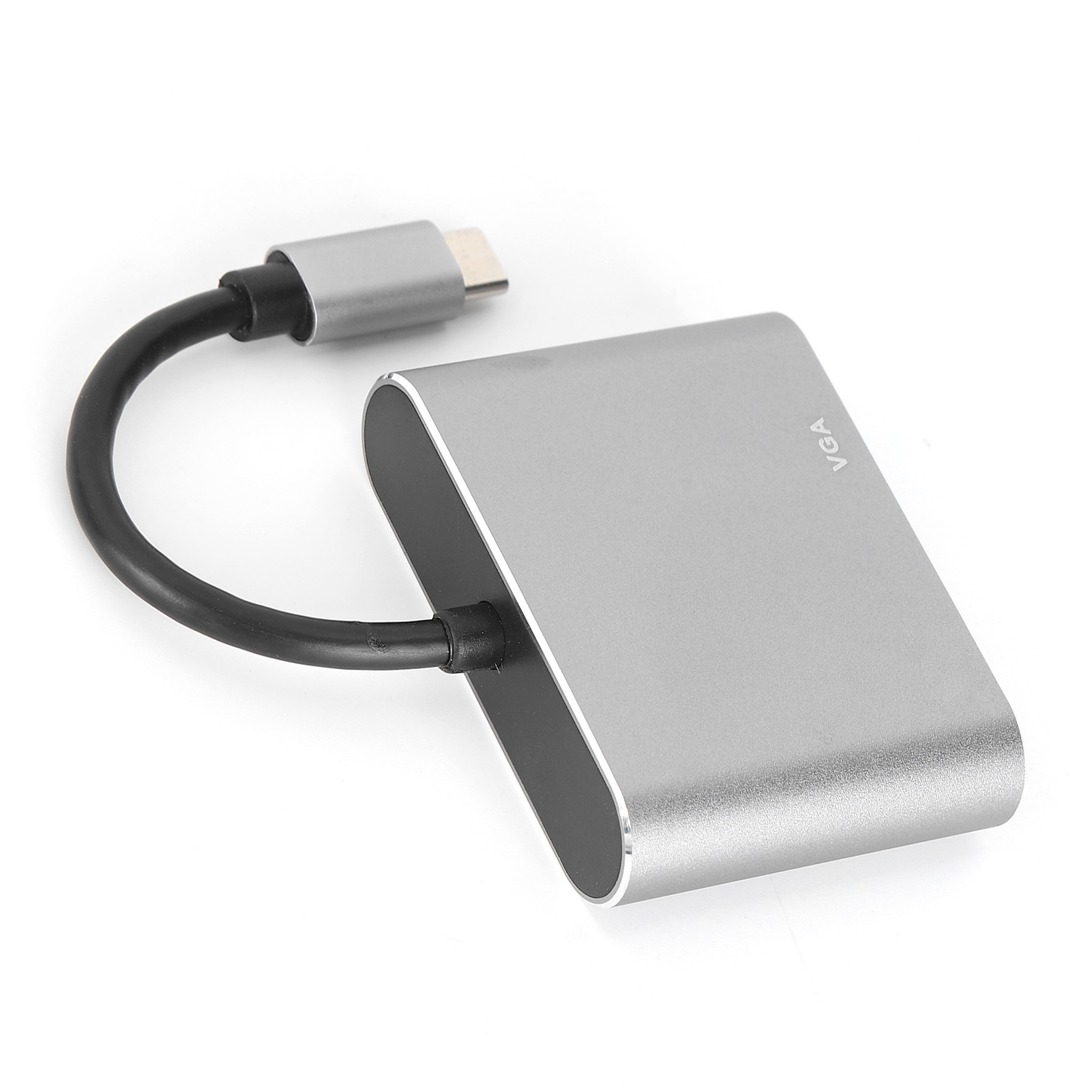 Silberner VGA-Adapter mit schwarzem Kabel und USB-C-Anschluss. Weißer Hintergrund.