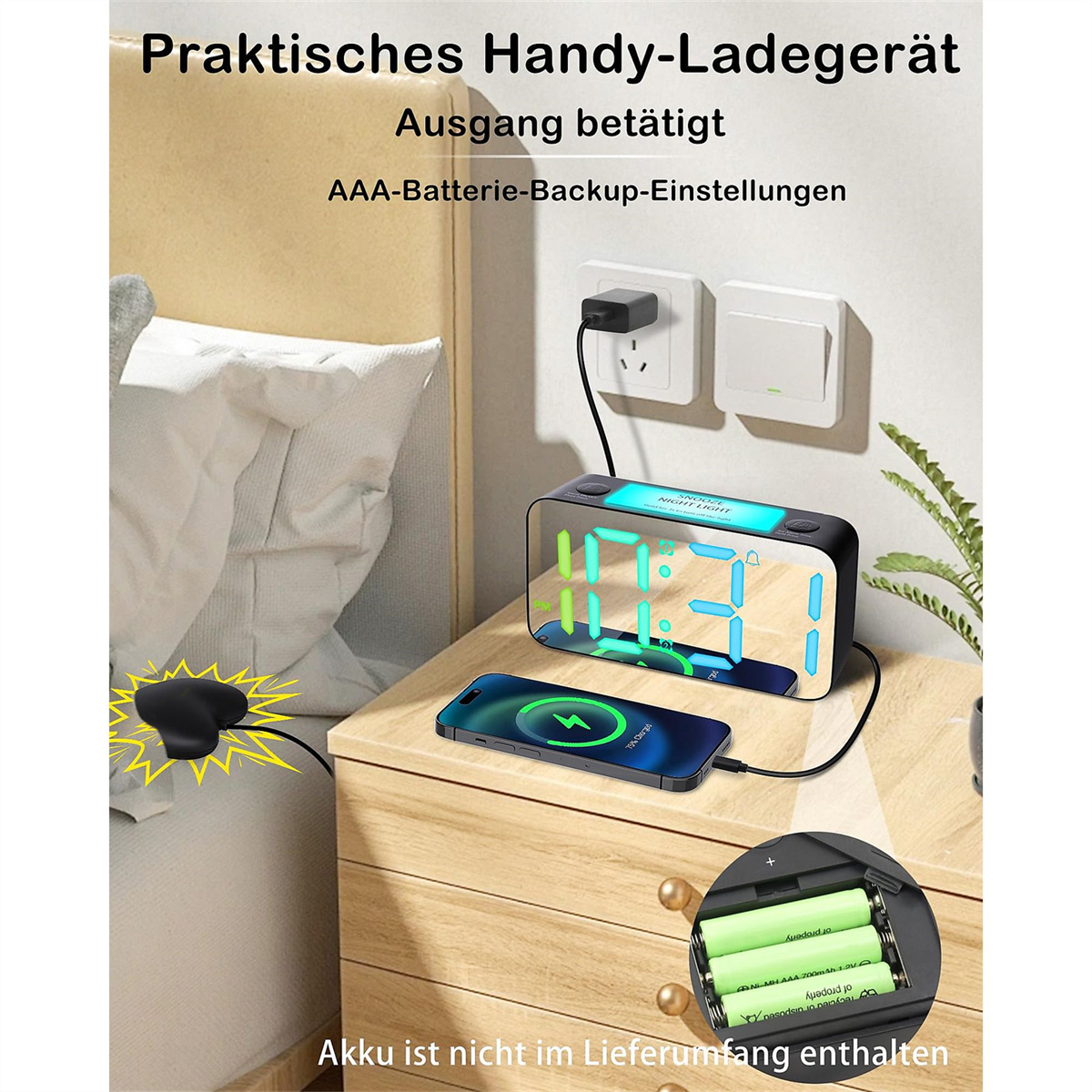 Wecker auf einem Nachttisch, lädt Telefon. Verfügt über einen Ladeanschluss und eine Notstromversorgung.
