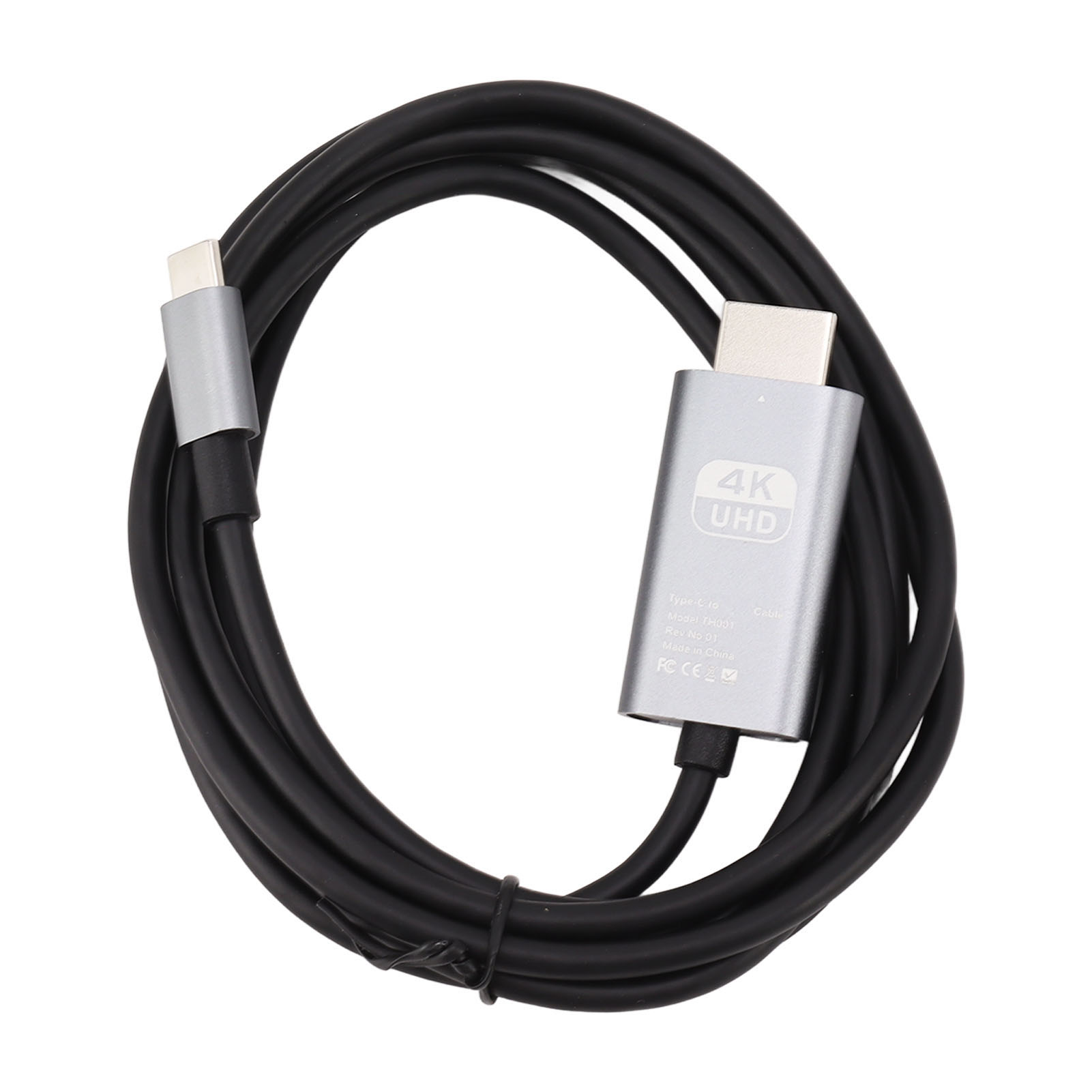Schwarzes Kabel mit grauem Adapter mit HDMI- und USB-C-Anschlüssen, isoliert auf Weiß.