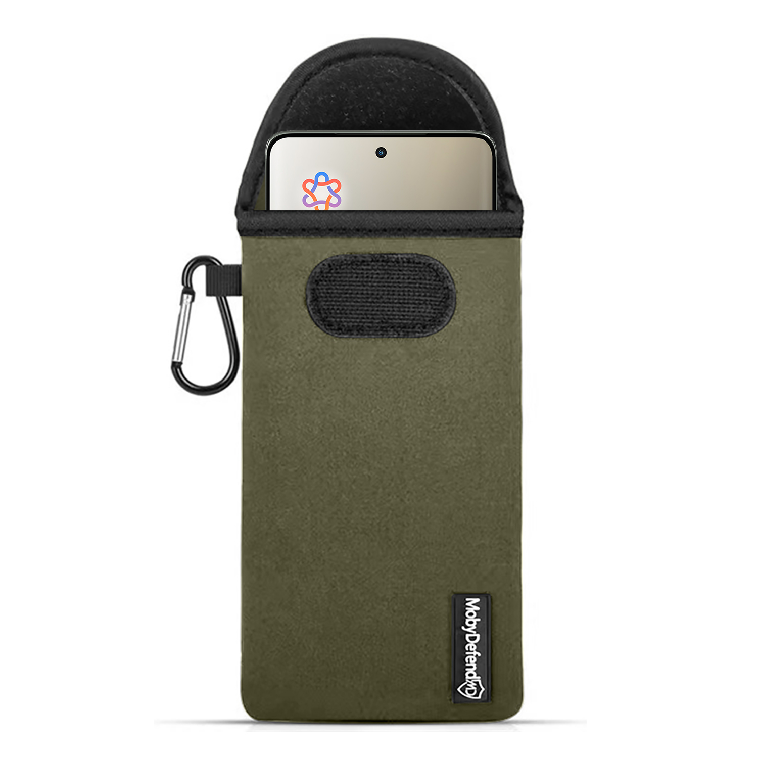 Olijfgroene telefoonzak met karabijnhaak. Telefoon is gedeeltelijk zichtbaar.