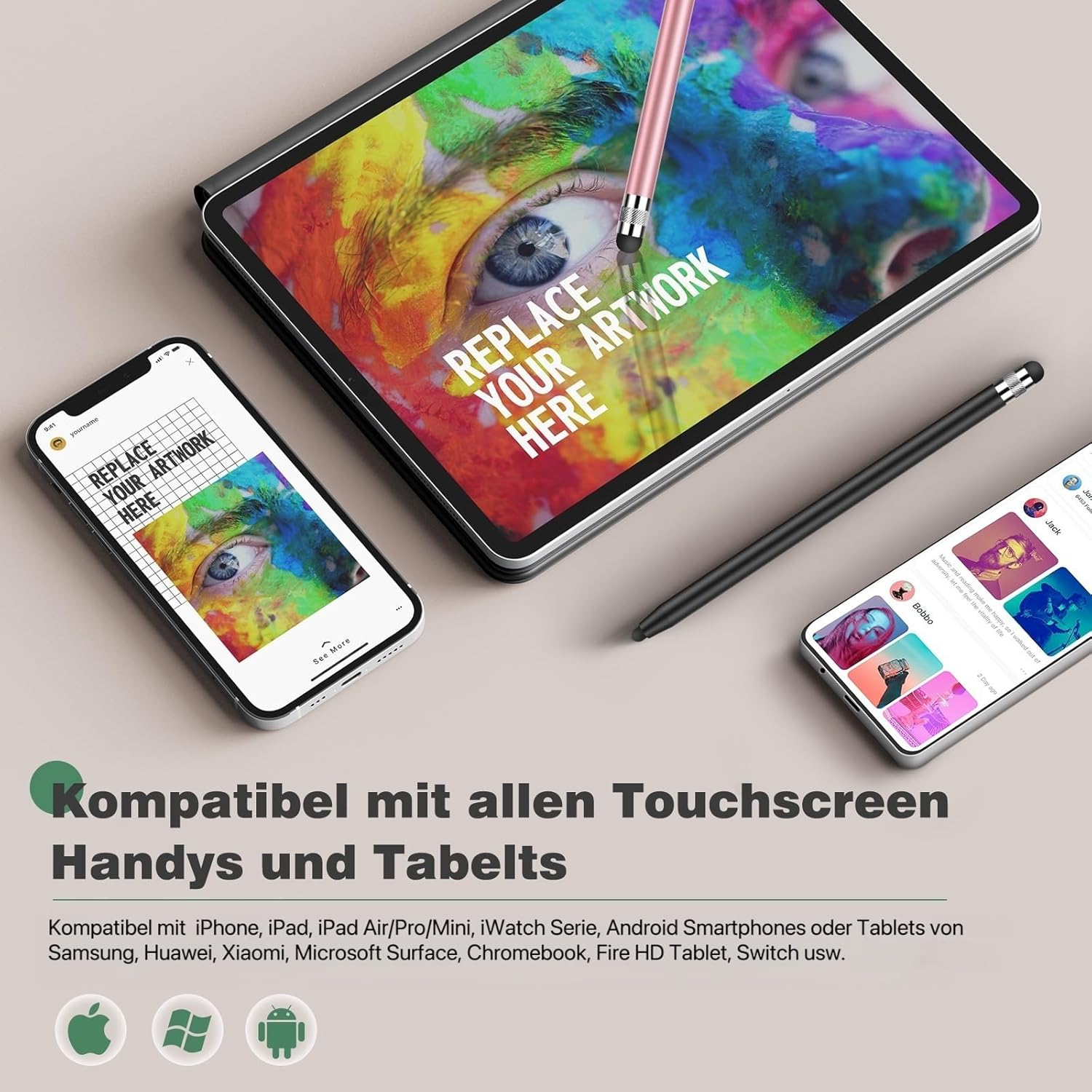 Tablets und Telefone auf einem Tisch mit Stiften. Verschiedene Logos unten.