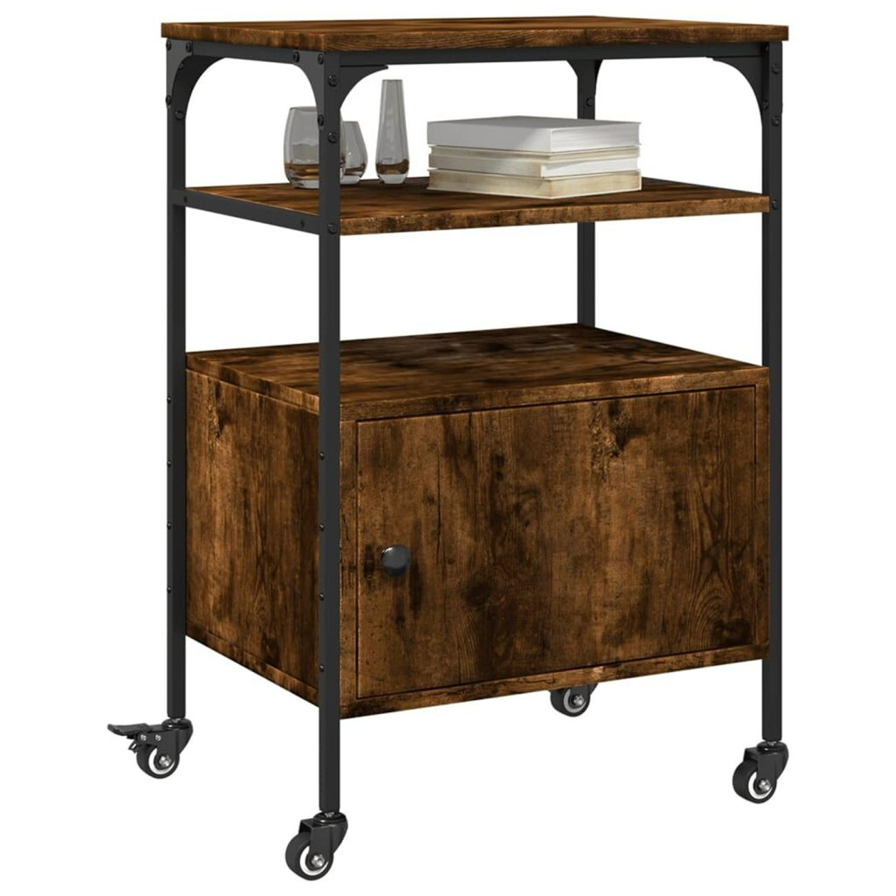Brauner Holzständer mit schwarzem Metallrahmen, Regalen und einem Schrank. Der Ständer hat Rollen und ist mit Gegenständen gefüllt.
