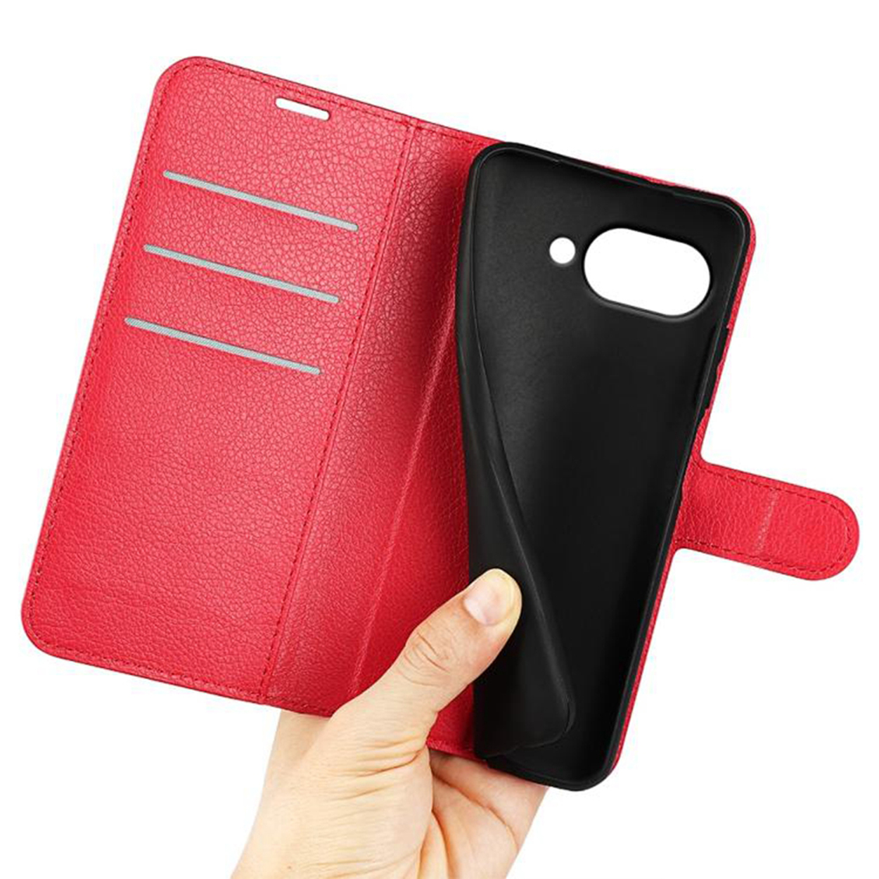 Étui de téléphone rouge ouvert, tenu par une main. Révèle le support du téléphone.