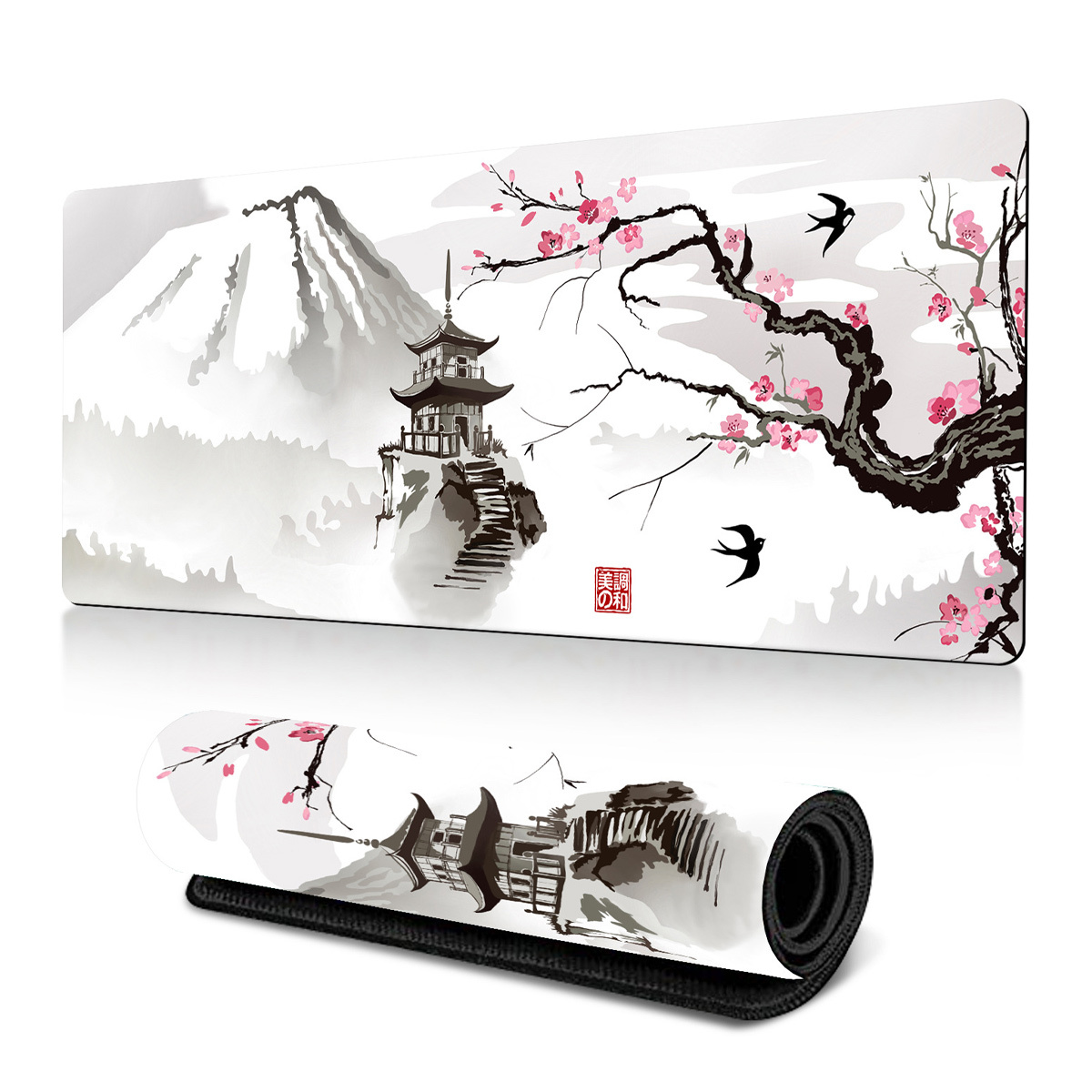 Mauspad mit japanischer Kunst: Berg, Pagode, Kirschblüten und Vögel. Gerollte Version ebenfalls abgebildet.