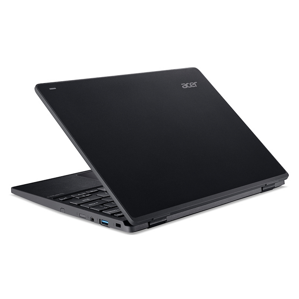 Laptop nero, leggermente aperto. Il logo Acer è visibile sul coperchio. I bordi sono puliti.