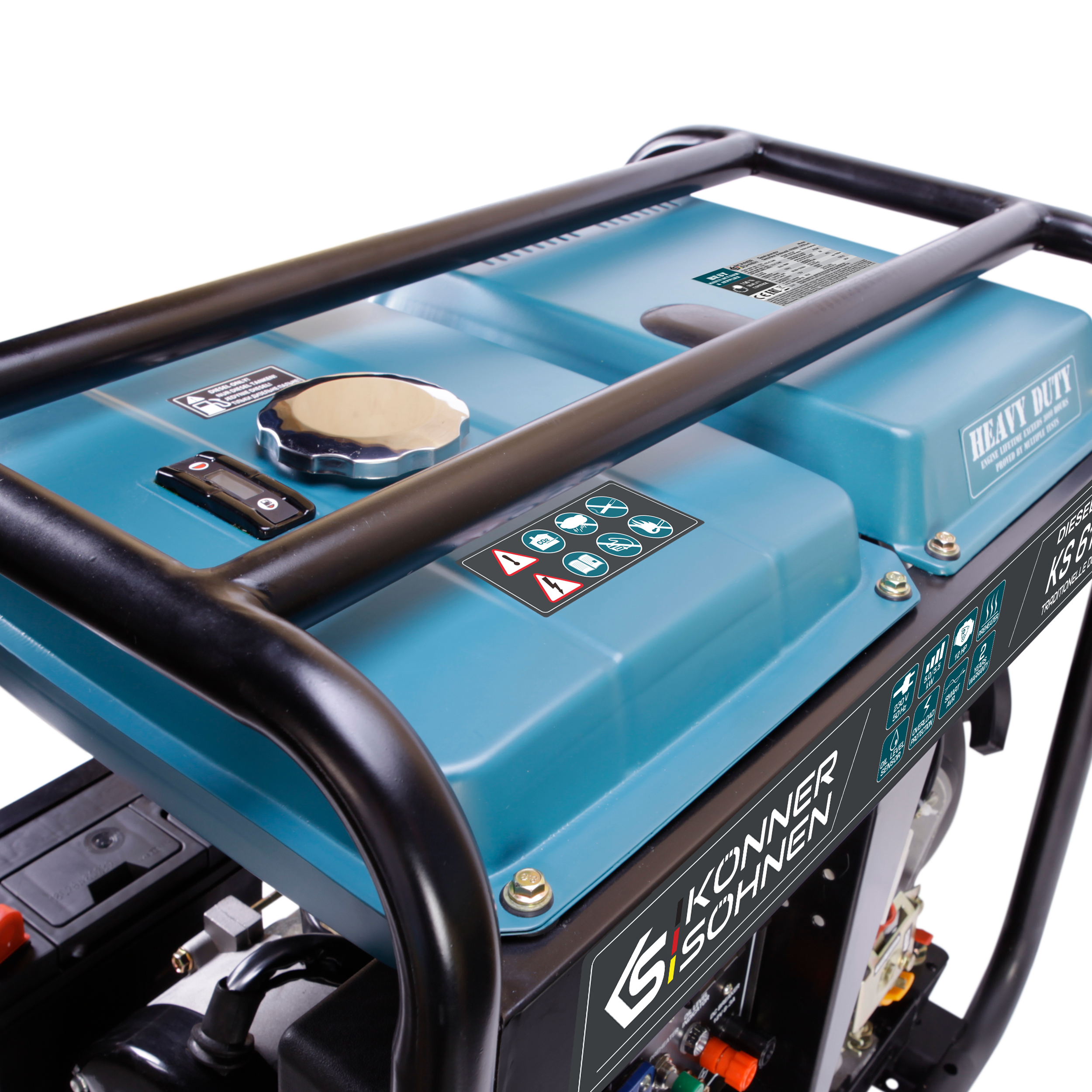 Zbliżenie generatora z czarną ramą, niebieskim wierzchem. Widoczna etykieta Heavy Duty. Czarne tło.