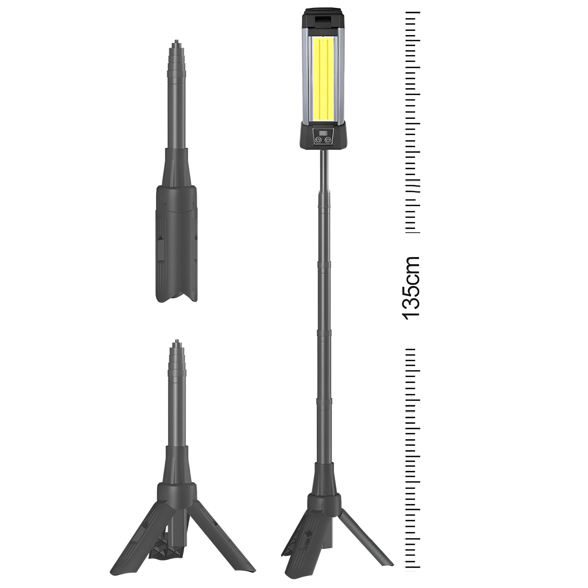Ein schwarzes Stativ mit einer LED-Leuchte. Ein Lineal zeigt, dass es 135 cm hoch ist.