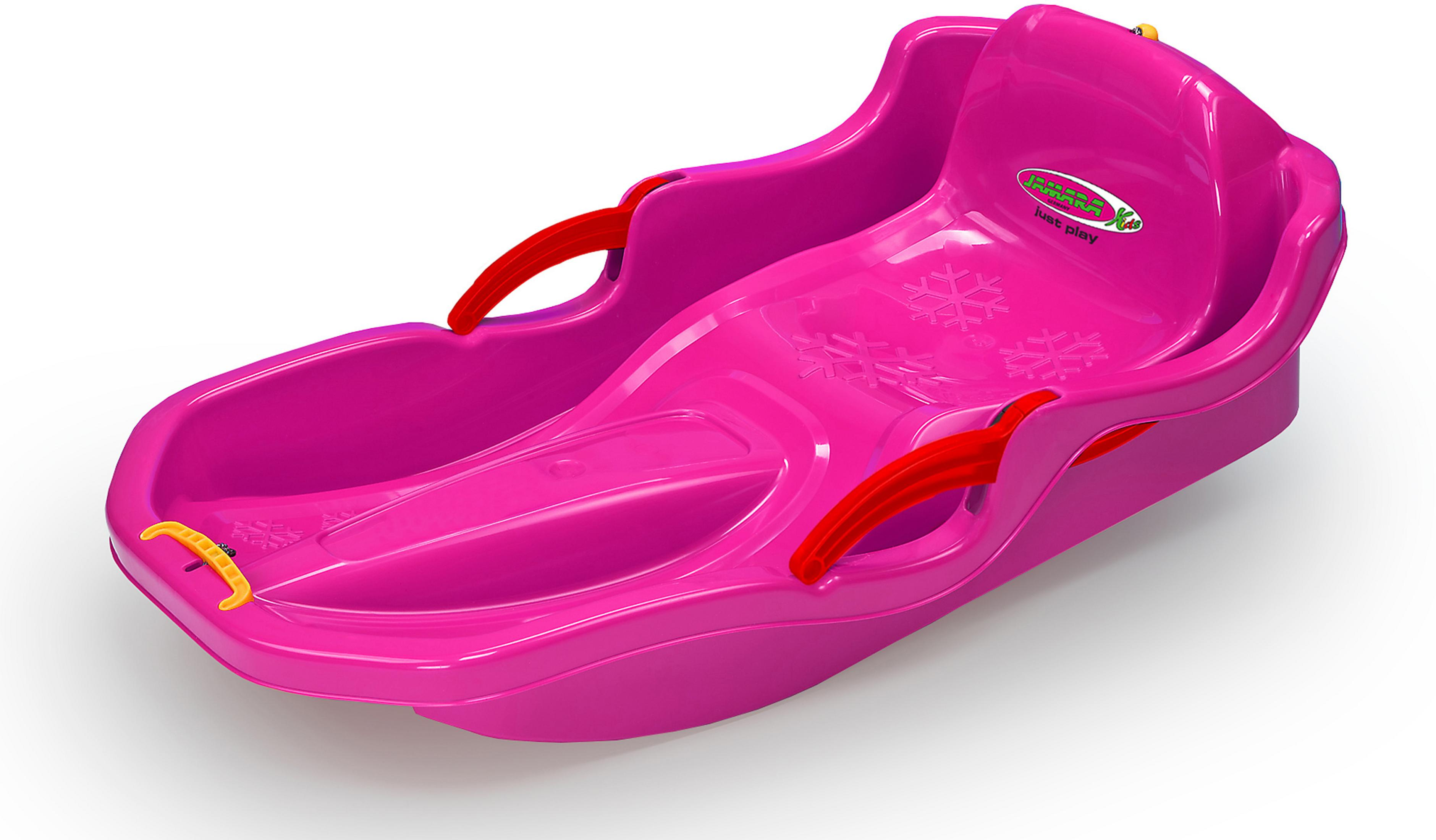 Różowe plastikowe sanki z czerwonymi uchwytami i płatkami śniegu na białym tle.