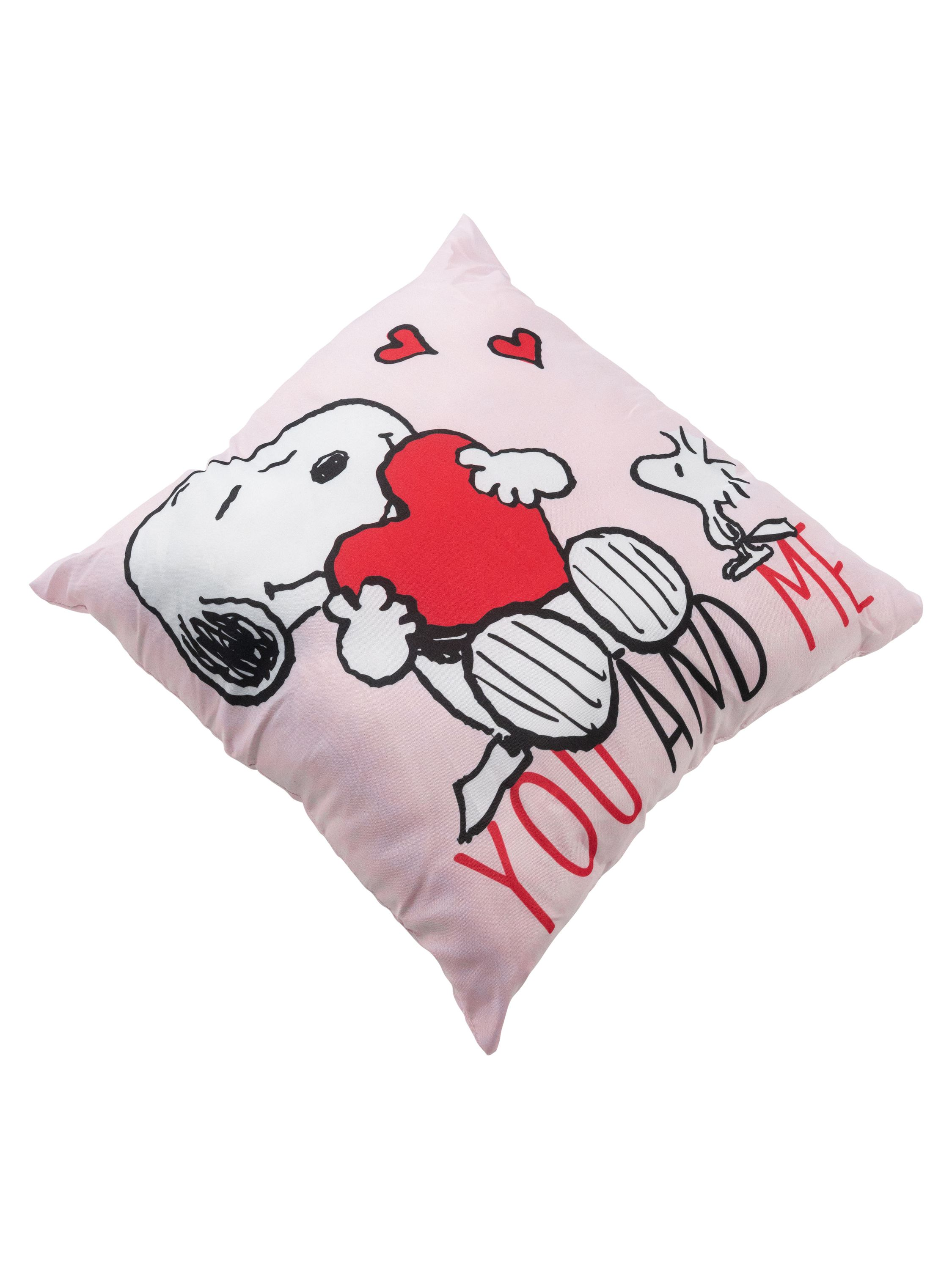 Rosa Snoopy-Kissen, das ein rotes Herz umarmt, mit "You and Me" und Snoopy's Freund-Text.