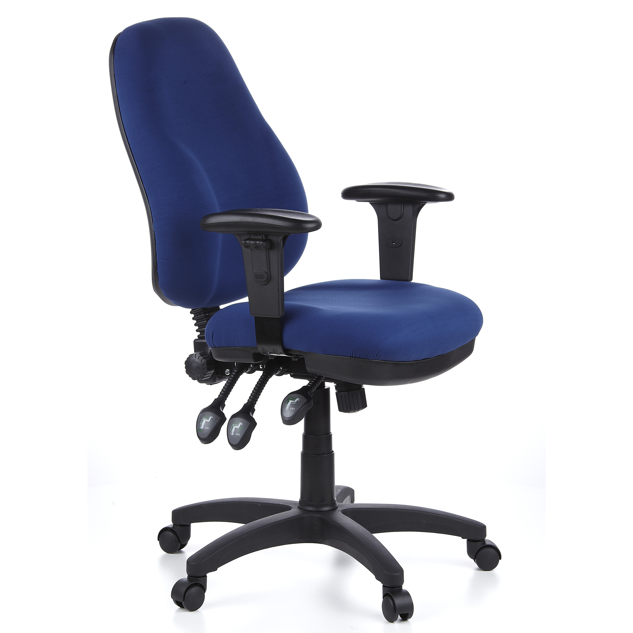 Blauer Bürostuhl auf weißem Hintergrund.
