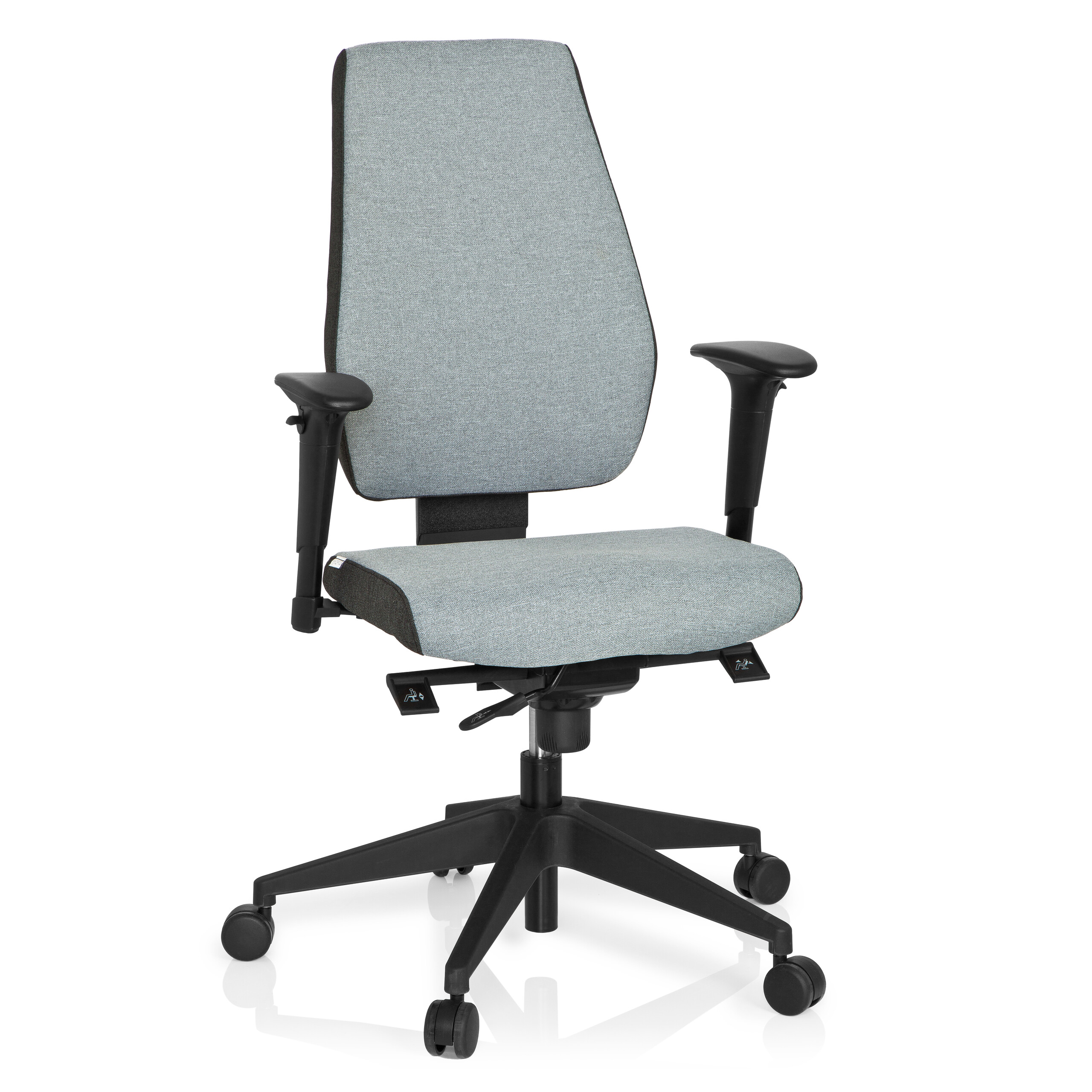 Bürostuhl, hellgraue Sitzfläche und Rückenlehne, schwarzes Gestell, Armlehnen und Rollen.