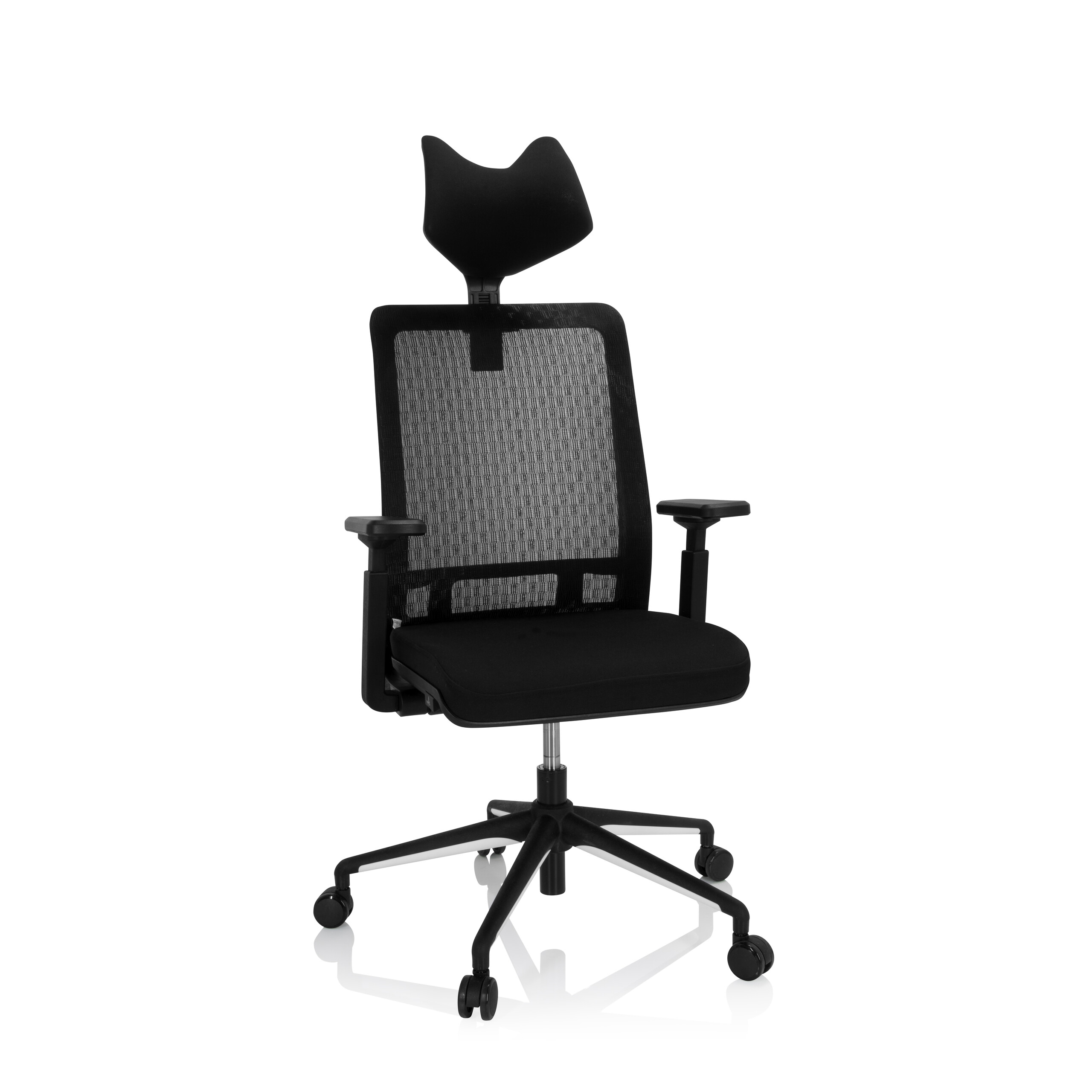 Schwarzer ergonomischer Bürostuhl mit Netzrücken.