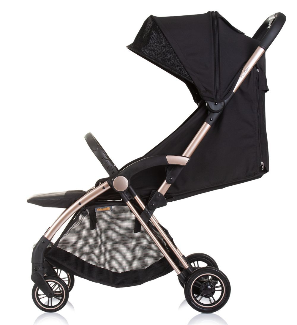 Schwarzer Kinderwagen mit goldfarbenem Rahmen und schwarzem Sonnenschutz. Seitenansicht.