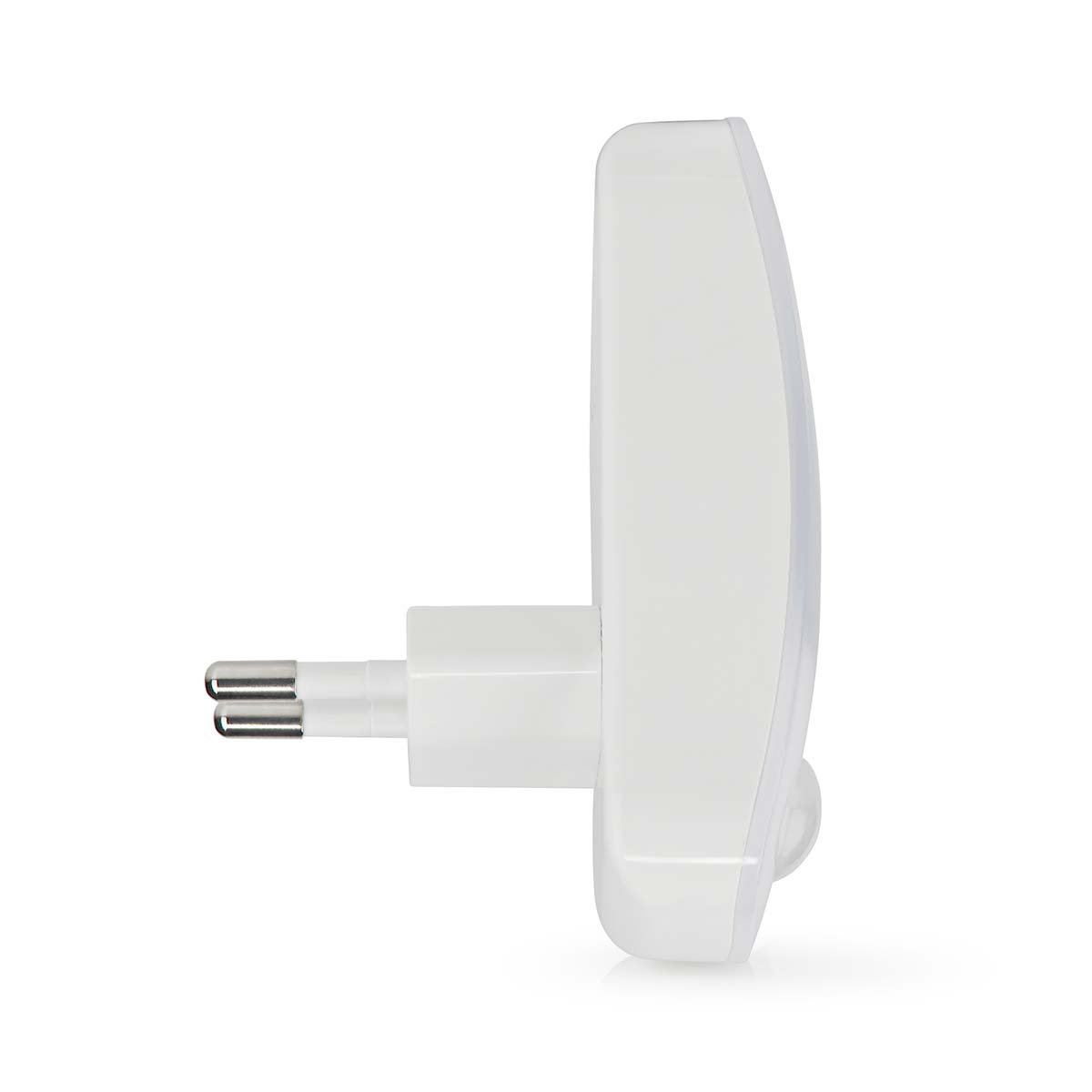 Witte stekkeradapter met twee pinnen, zijaanzicht.
