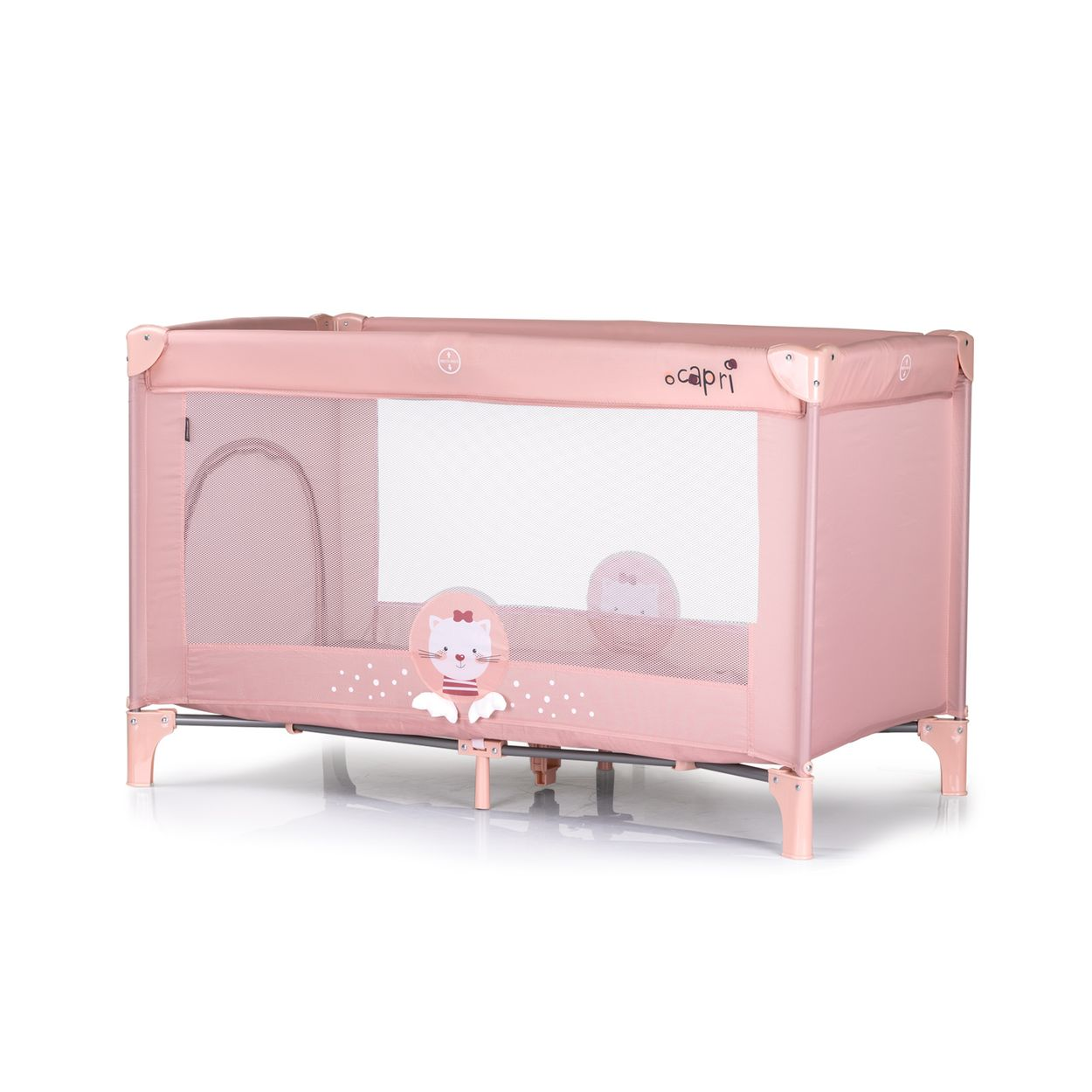 Rosa Baby-Laufstall mit Katzenillustration. Mesh-Seiten und ein rosa Rahmen. Es ist auf weißem Hintergrund.