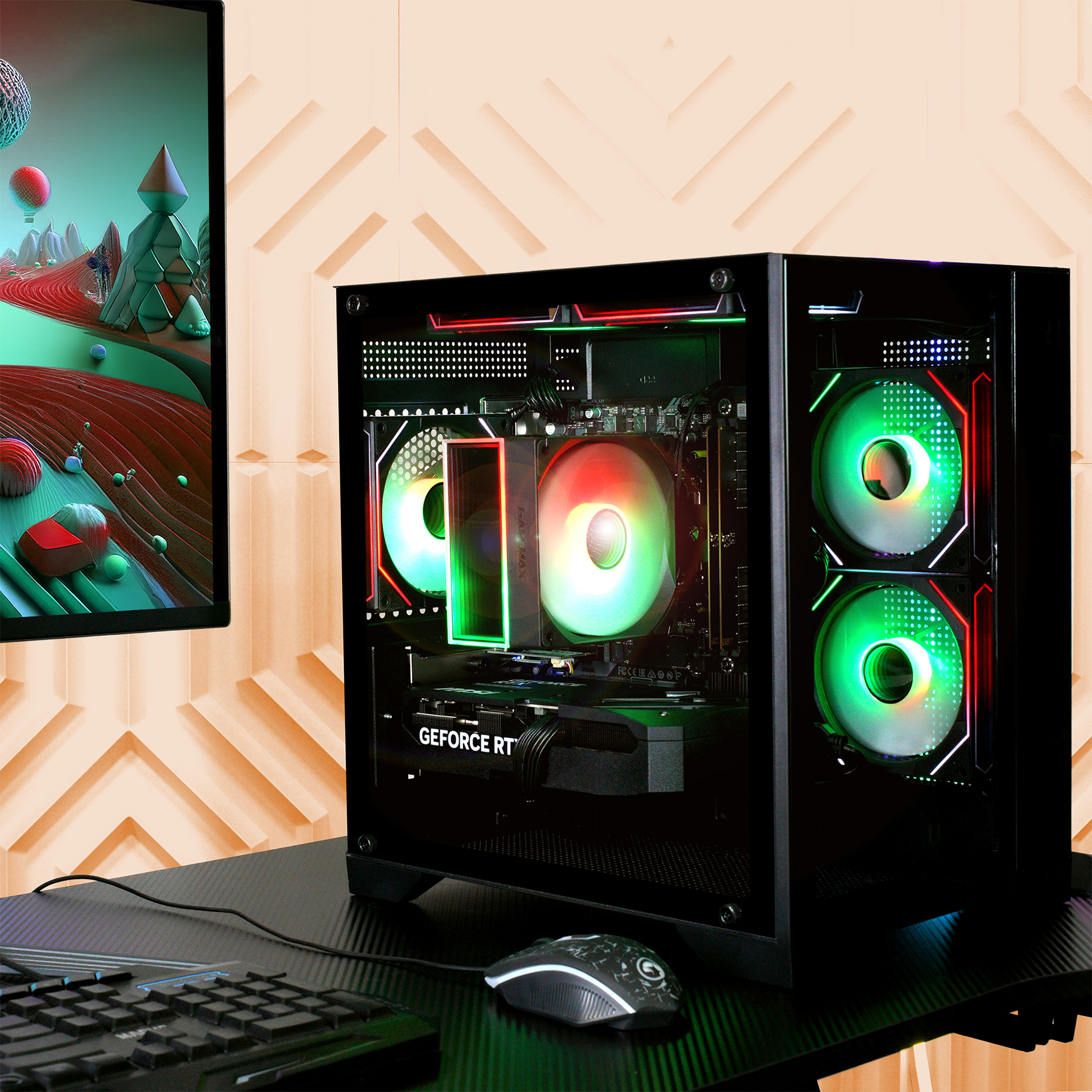Ein Computer mit RGB-Lichtern, eine Maus und eine Tastatur auf einem Schreibtisch. Dahinter befindet sich ein Bildschirm mit einem Design.