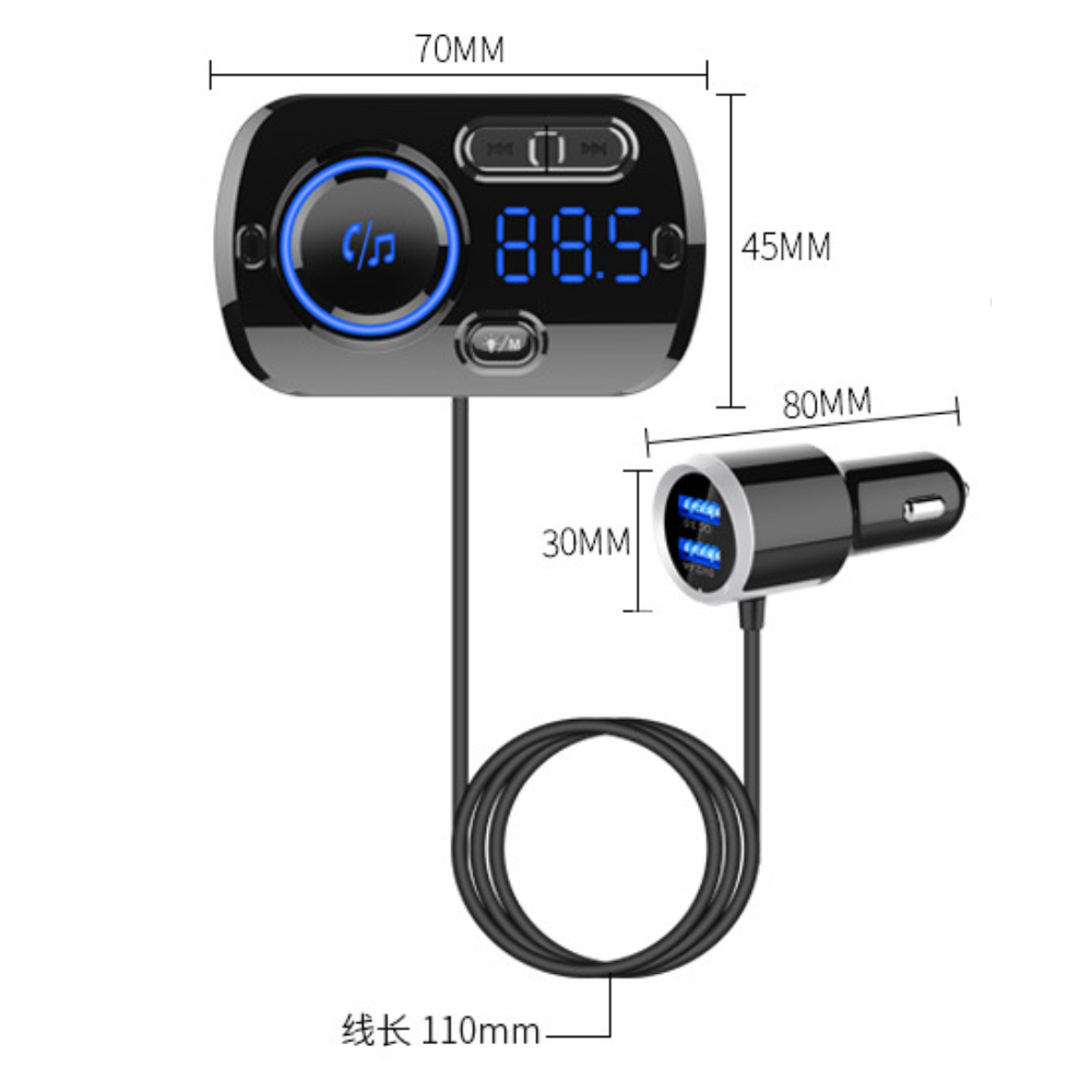 Schwarzer Auto-FM-Transmitter mit Digitalanzeige, die Radiofrequenz anzeigt und Abmessungen in mm beschriftet sind.