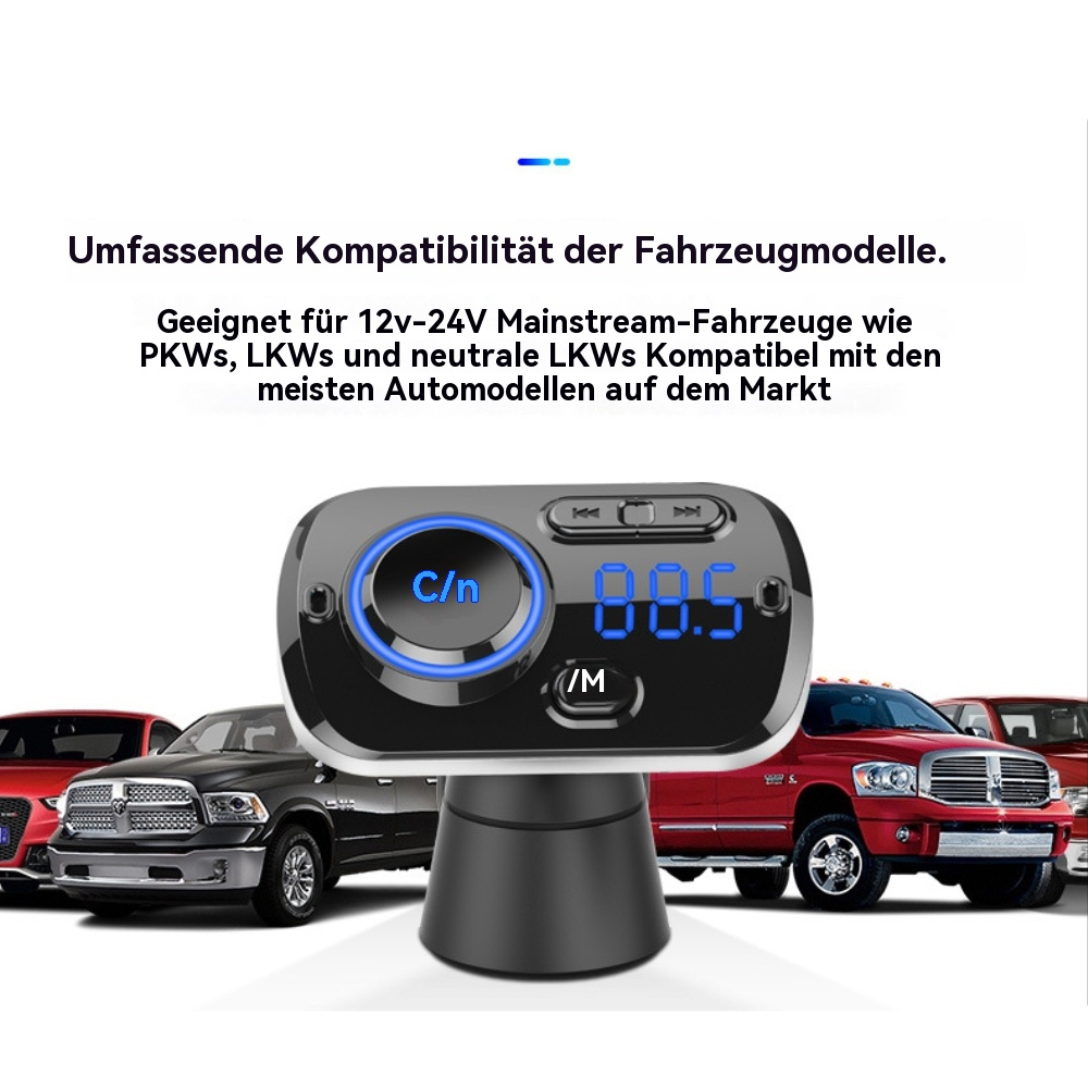 Multimedia-Gerät für Autos mit Display, das FM-Radio-Infos anzeigt. Autos im Hintergrund werden gezeigt.
