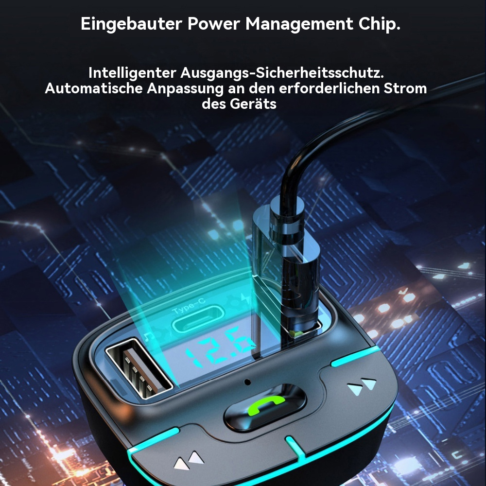 Schwarzer Auto-Adapter mit eingestecktem USB-C-Kabel, zeigt 12.6 und einen USB-Anschluss.