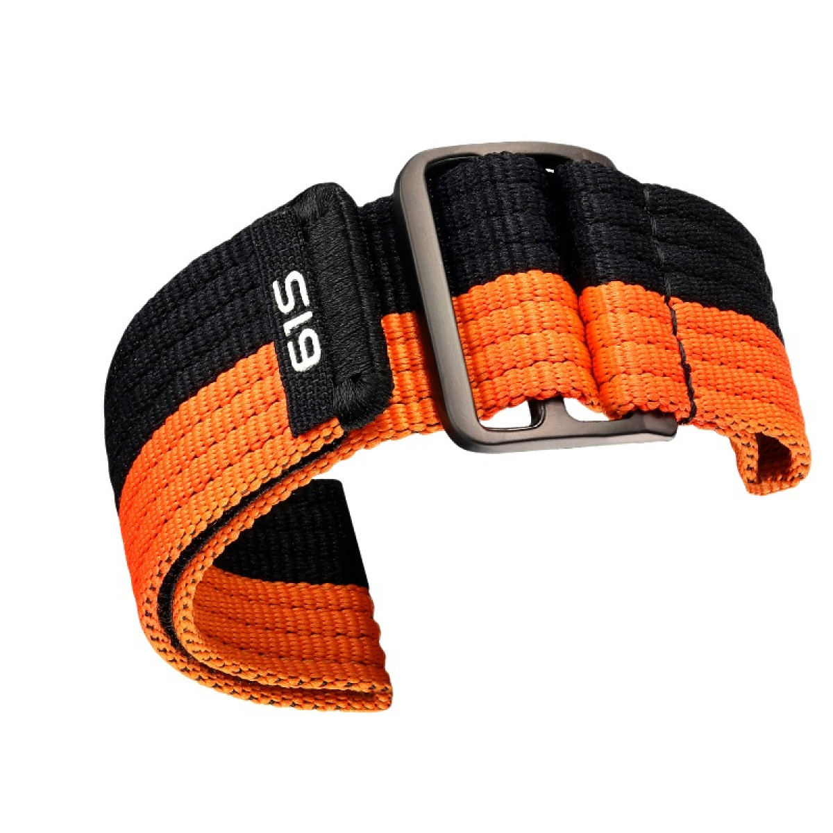 Orangenes und schwarzes Uhrenarmband mit silberner Schnalle. Das Armband hat die Nummer 61S.