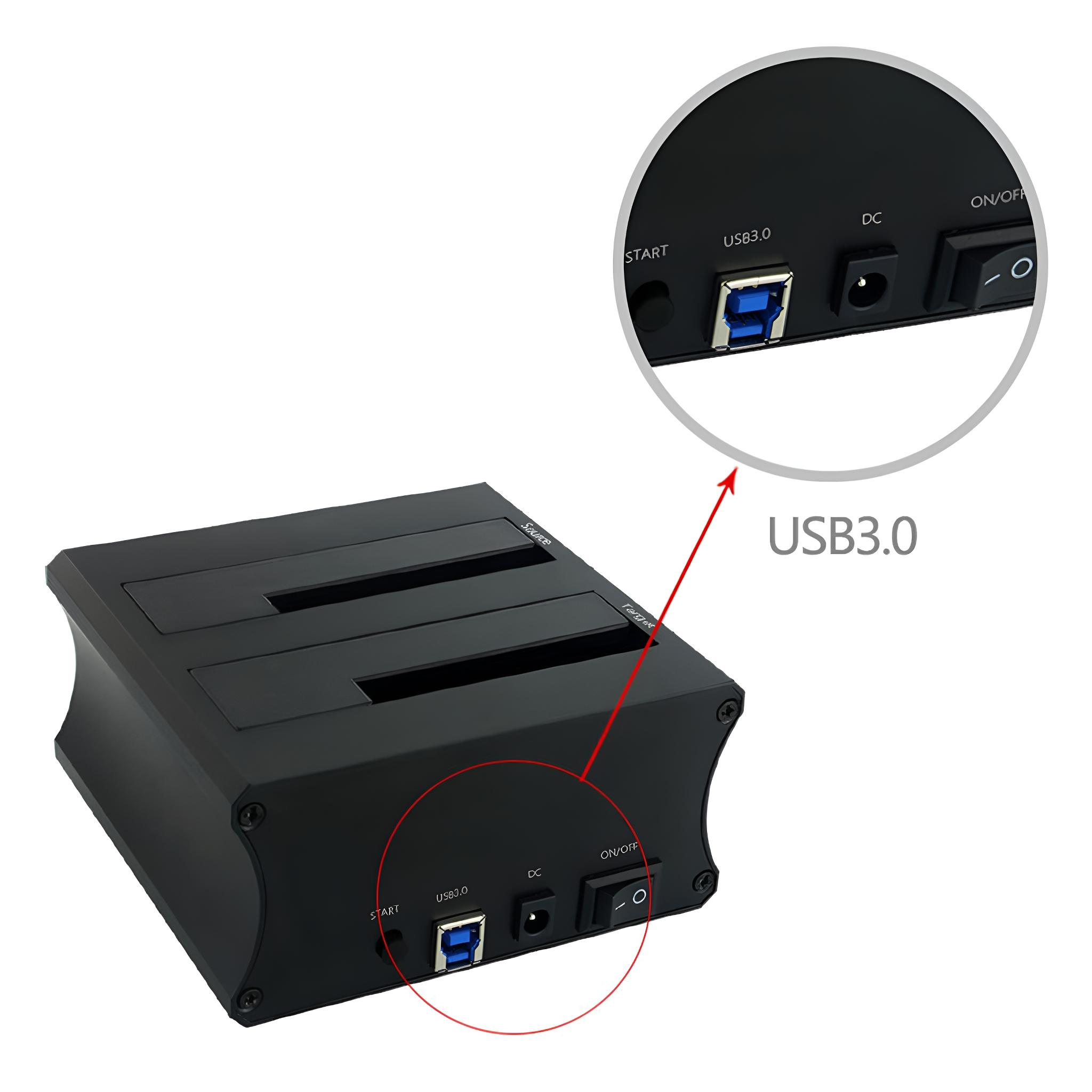 Nahaufnahme eines schwarzen Festplattengehäuses mit USB3.0, DC-IN und Ein-/Aus-Schaltern, mit vergrößerter Ansicht.