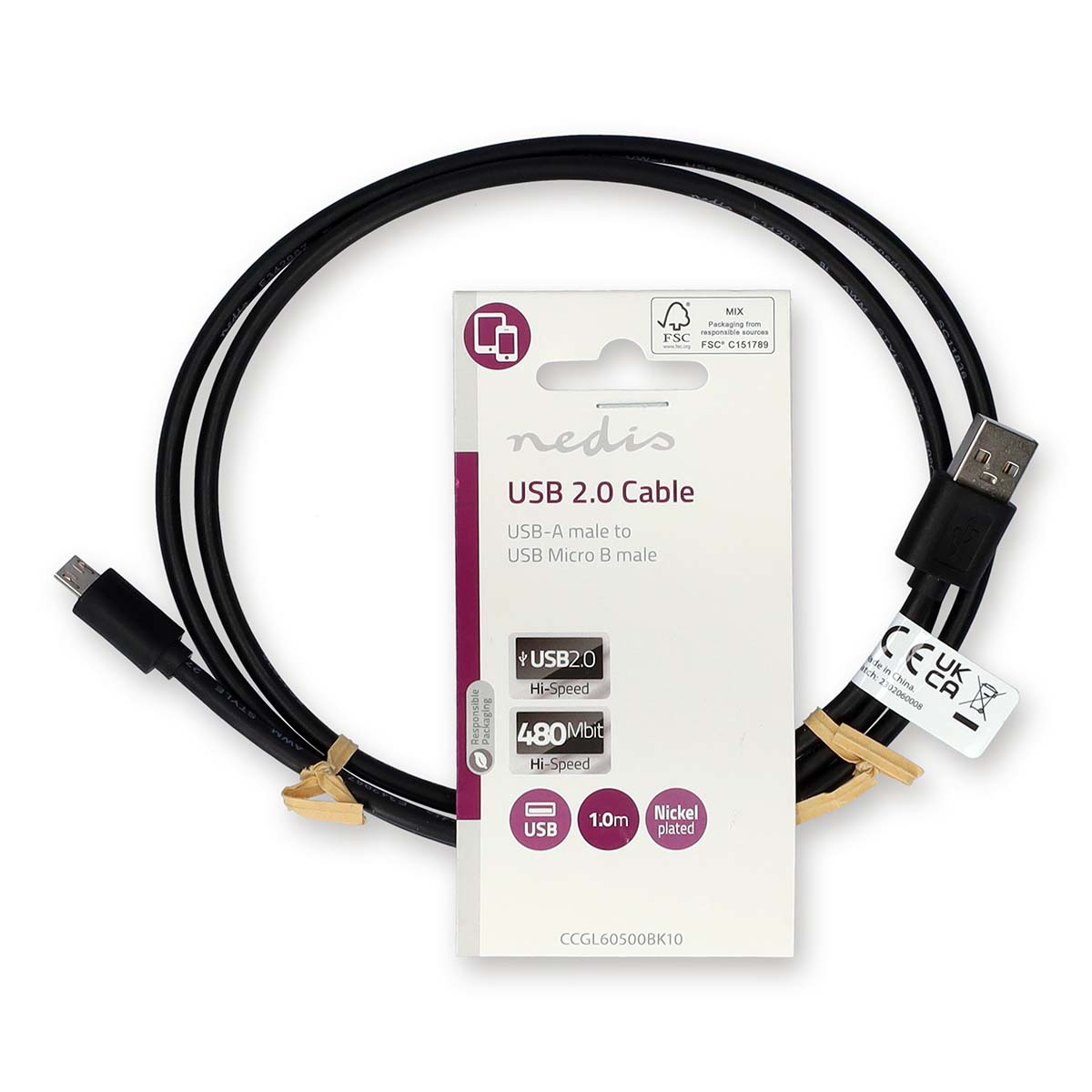 Een USB 2.0-kabel met USB-A naar USB Micro B mannelijke connectoren. De kabel heeft een wit label.