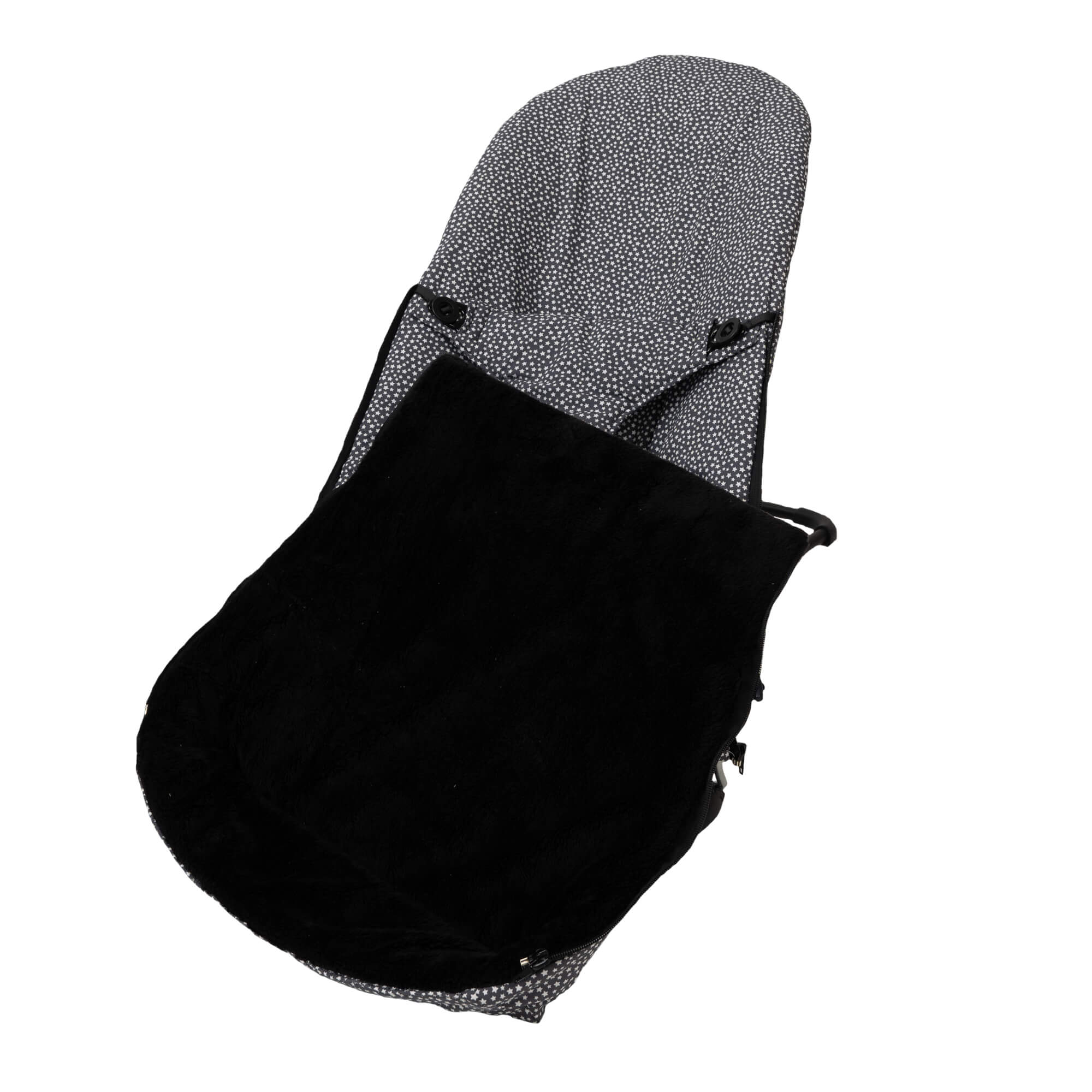 Saco de dormir para bebé negro con estampado de estrellas grises. Foto del producto sobre fondo blanco.