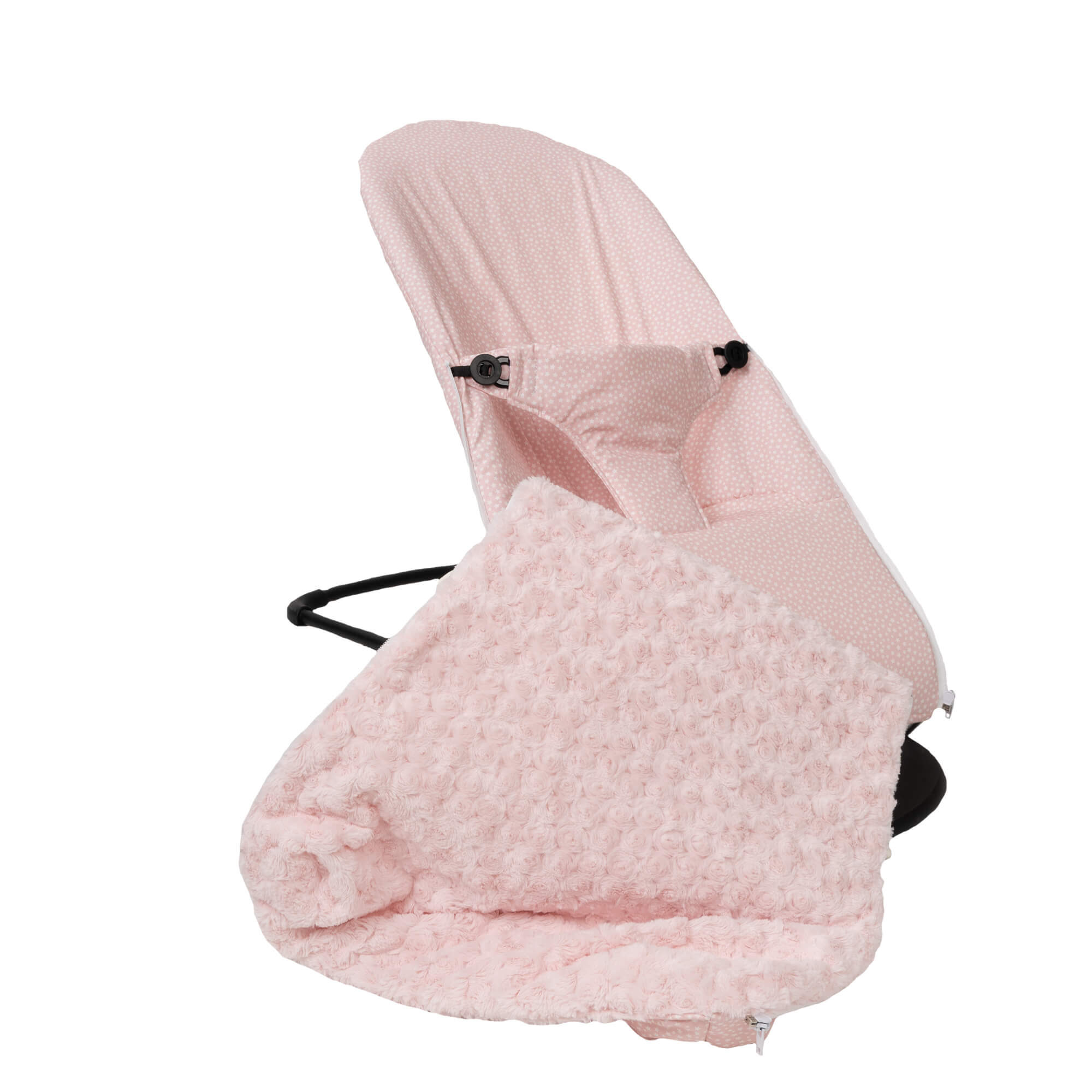 Hamaca para bebé con asiento rosa de lunares y manta de piel rosa.